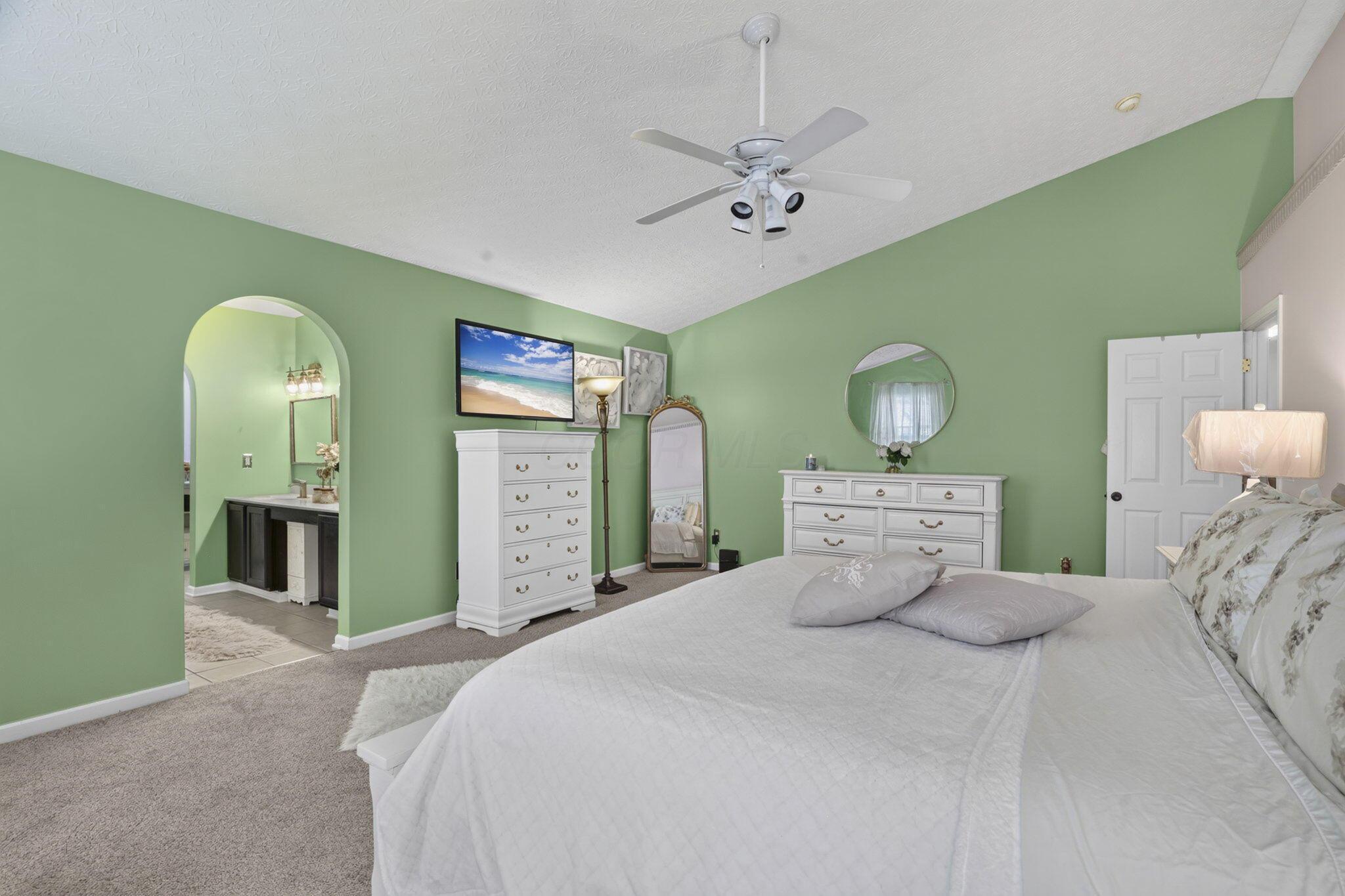 15 Tabilore Loop Property Photo 61