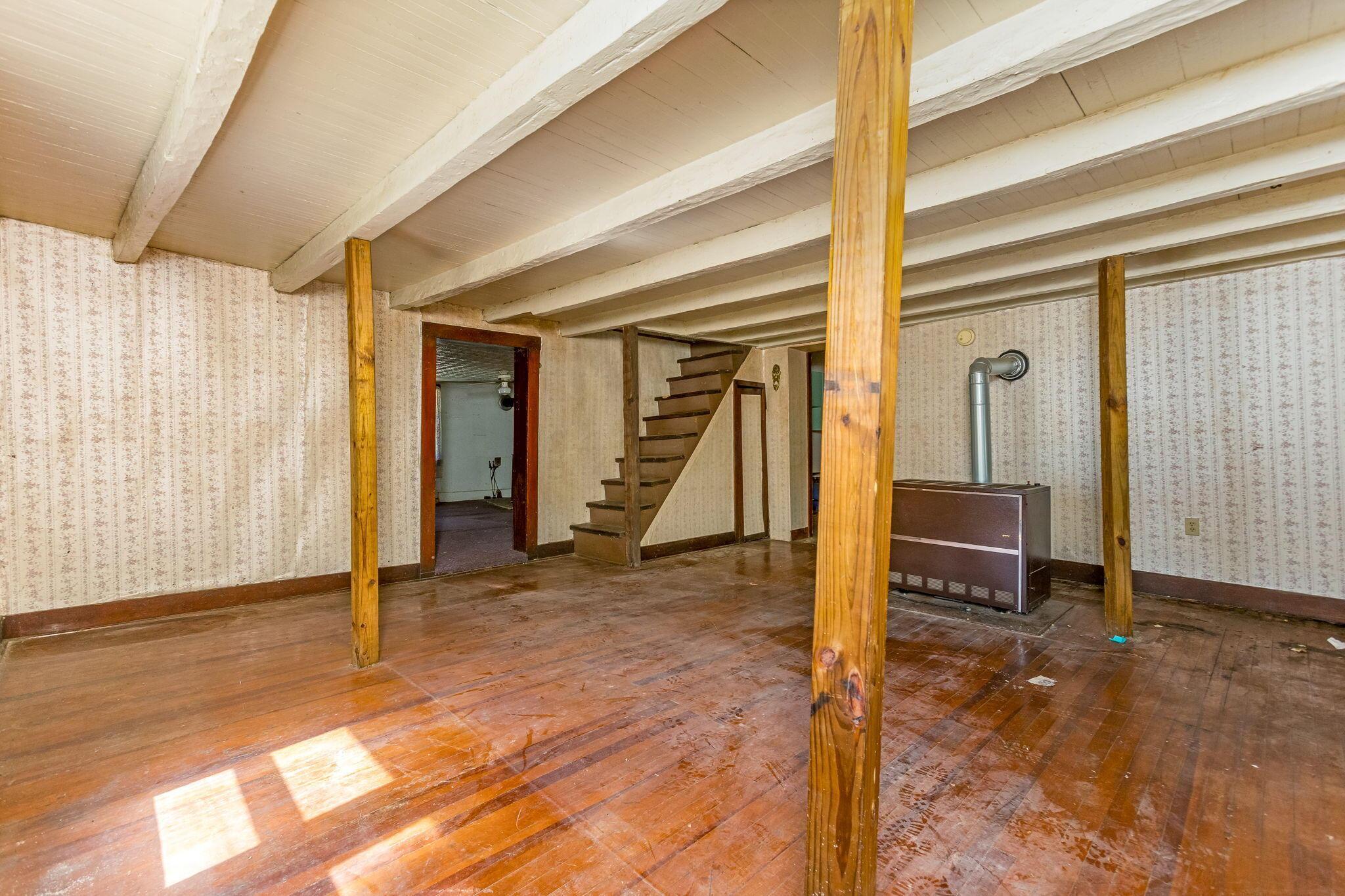 4511 Potts Hill Road Property Photo 9