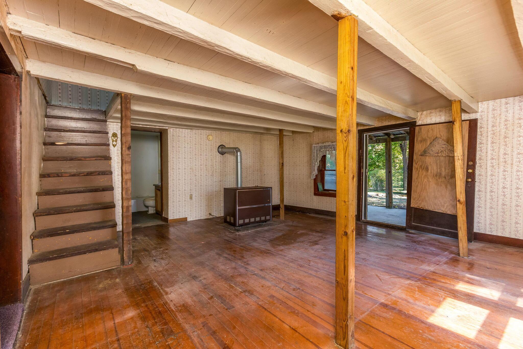 4511 Potts Hill Road Property Photo 12