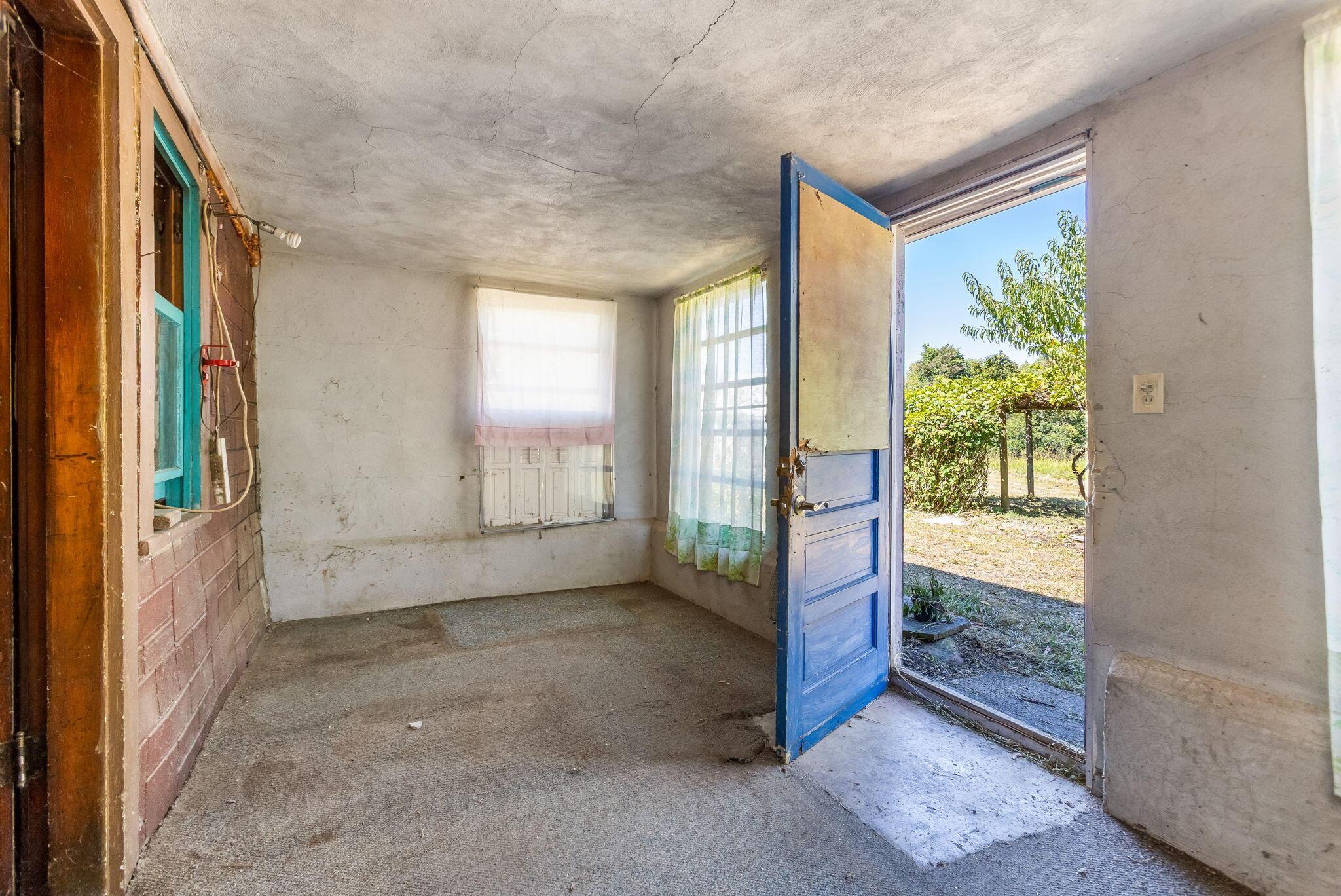 4511 Potts Hill Road Property Photo 23