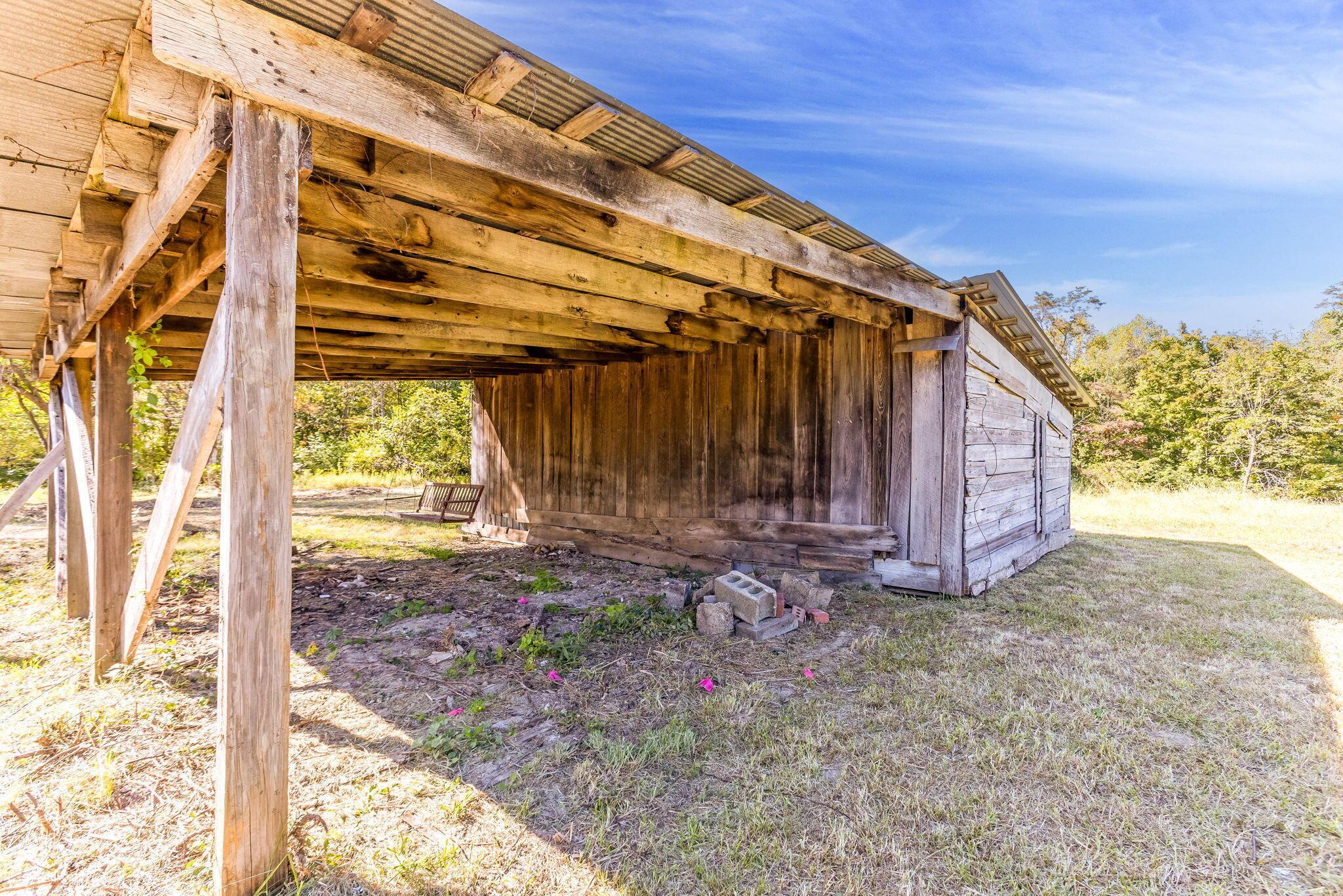 4511 Potts Hill Road Property Photo 42