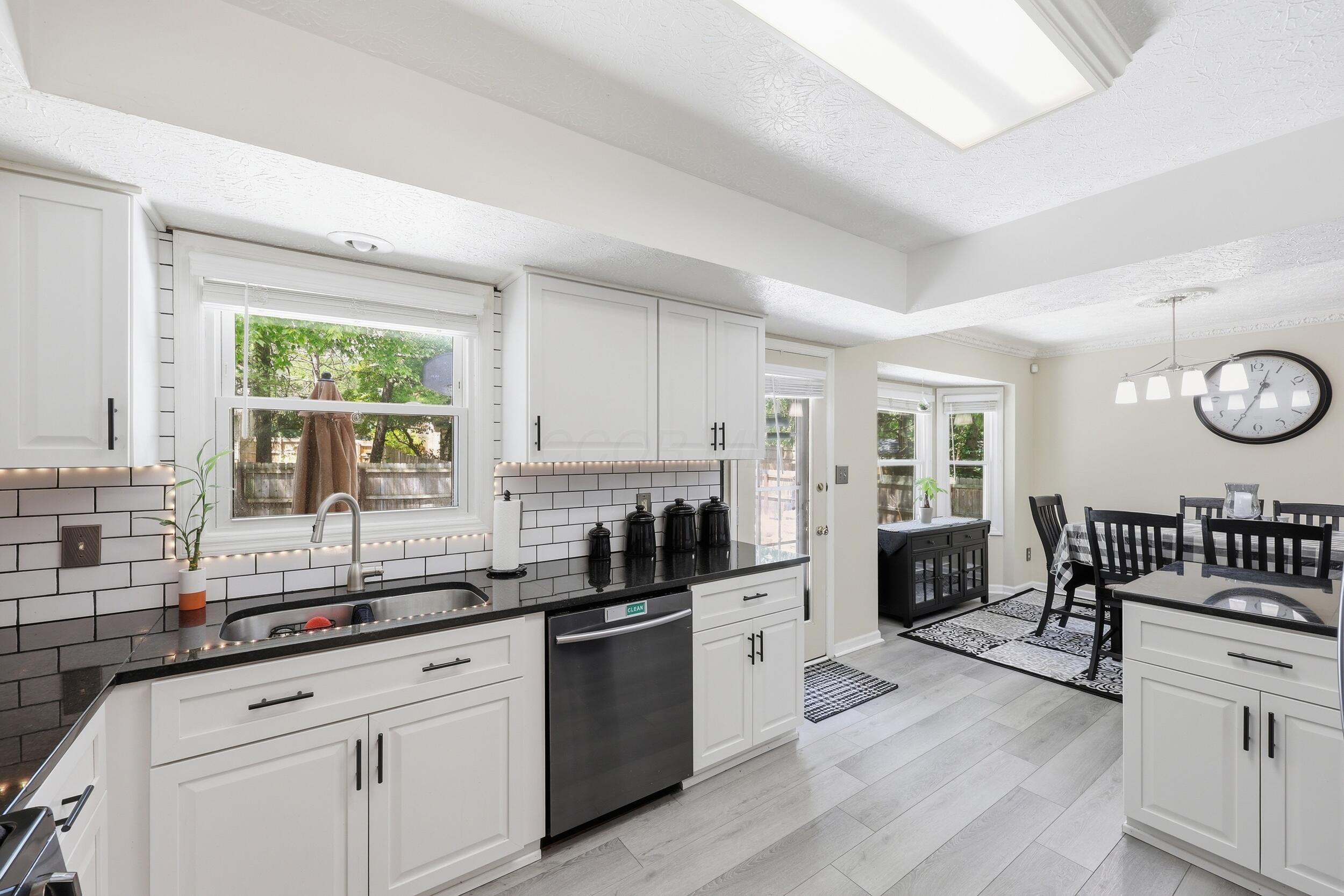 211 Rosehill Road Property Photo 13