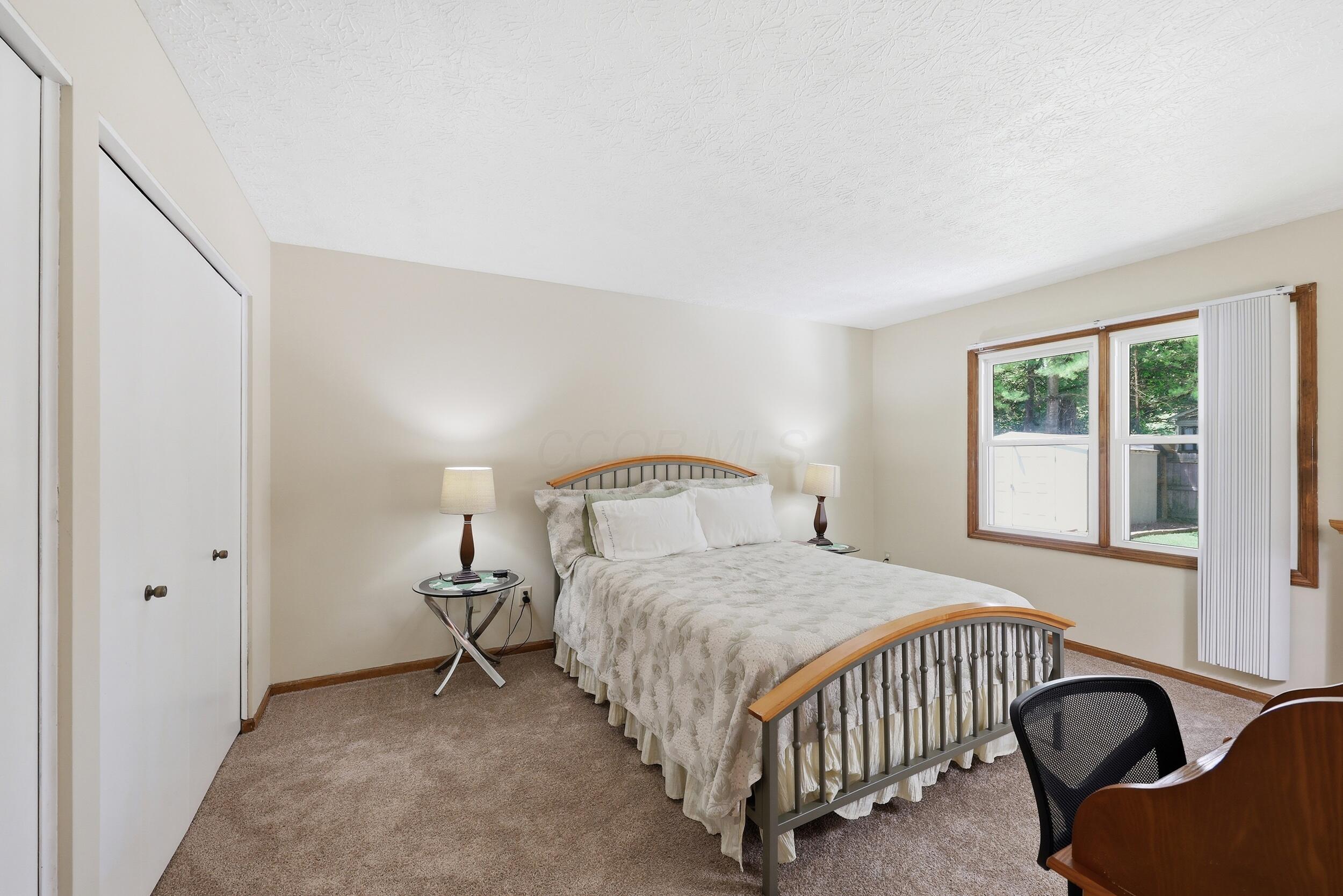 211 Rosehill Road Property Photo 15
