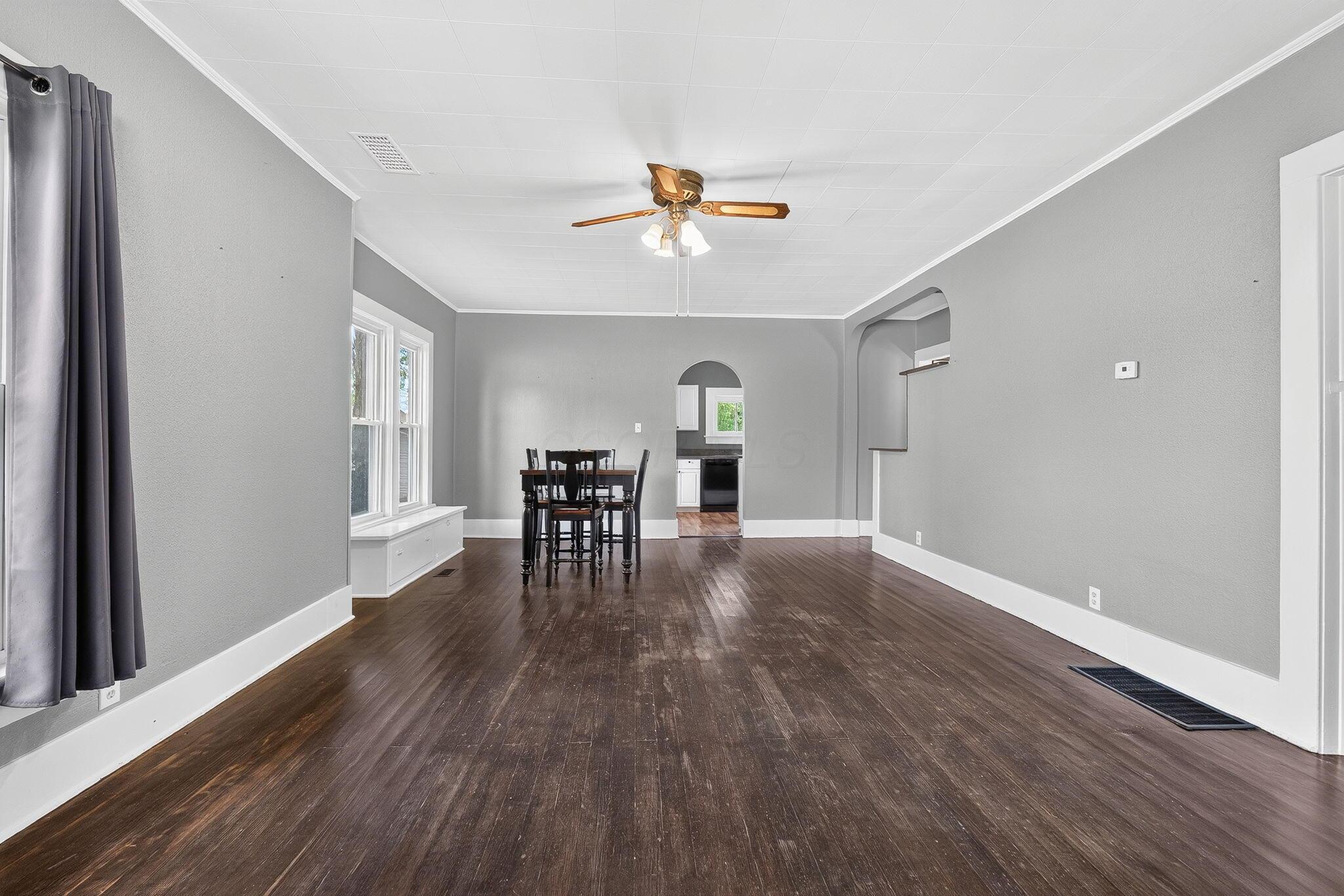 266 S Franklin Street Property Photo 6