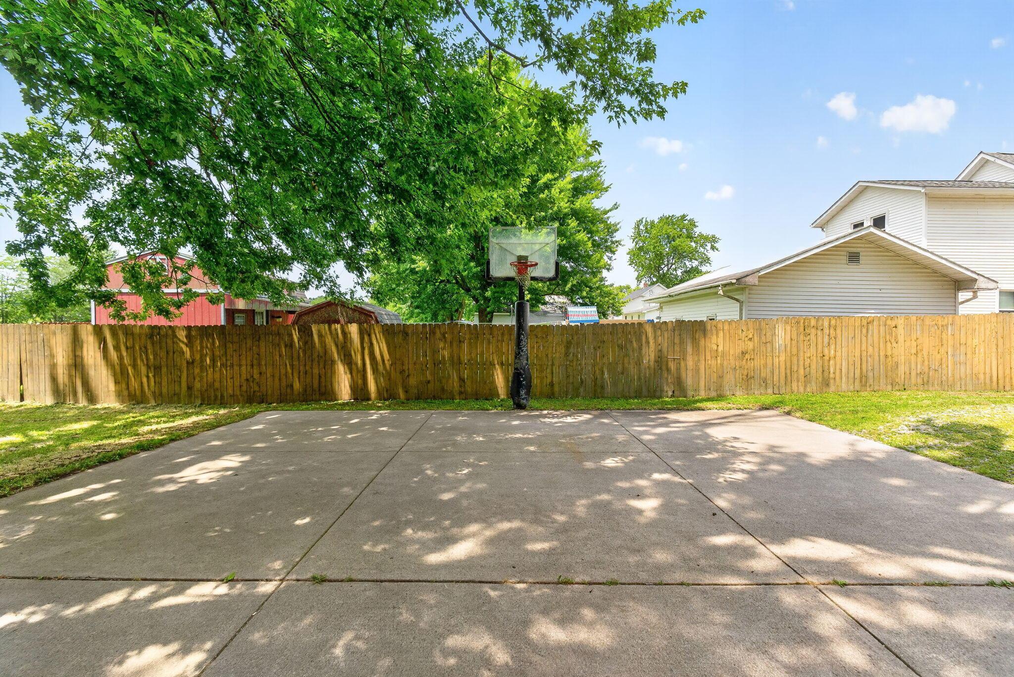 266 S Franklin Street Property Photo 45