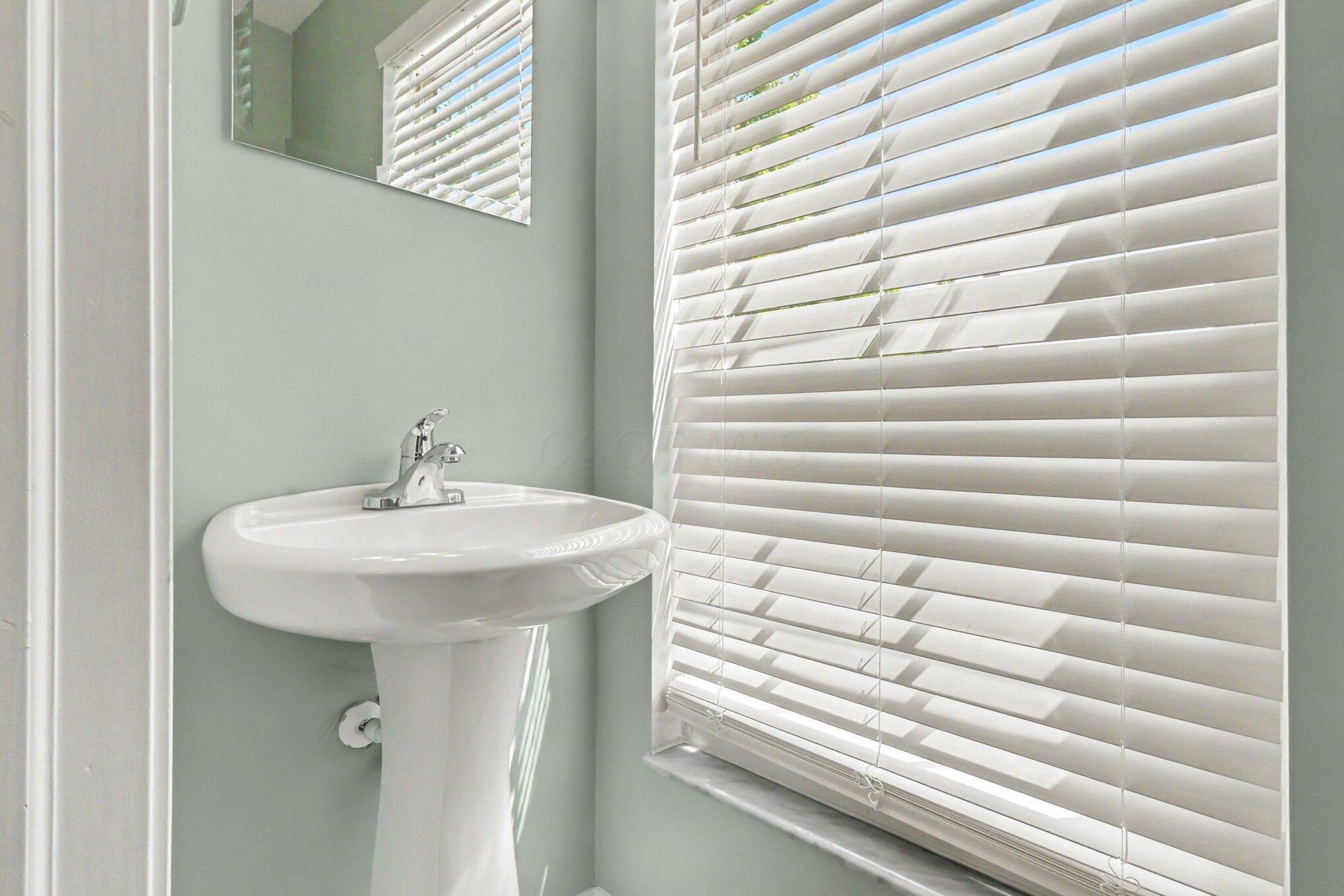 5566 Rainbow Falls Street Property Photo 13