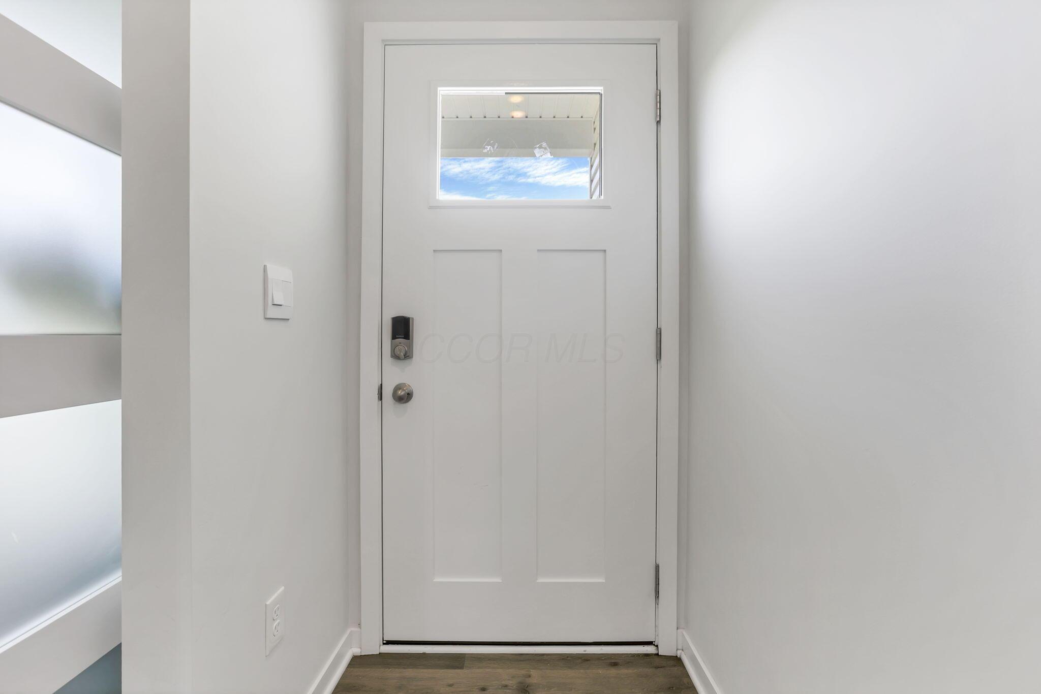482 Melissa Drive Property Photo 3