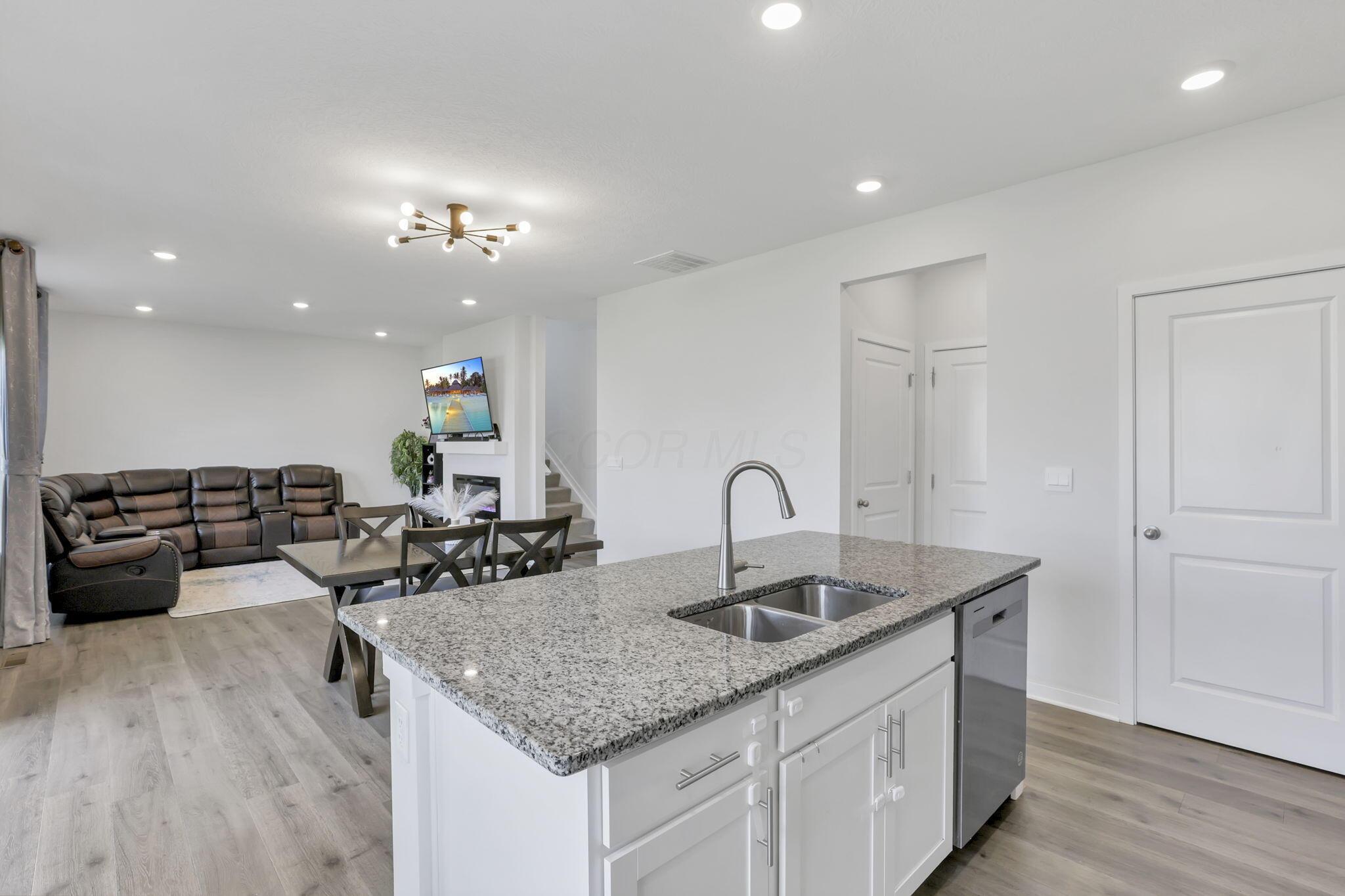 482 Melissa Drive Property Photo 12