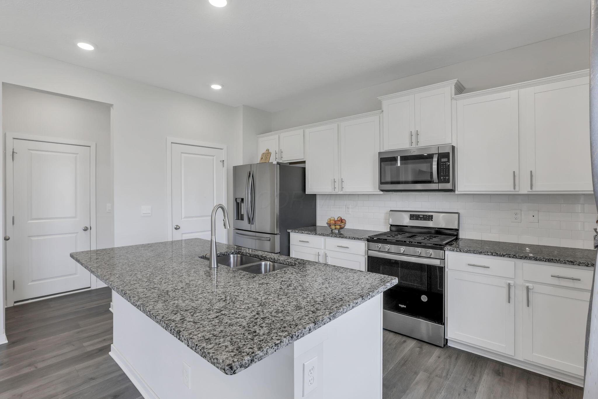 482 Melissa Drive Property Photo 14
