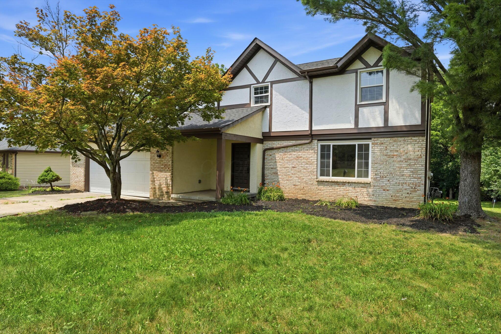 11773 Streamside Drive NW Property Photo 1