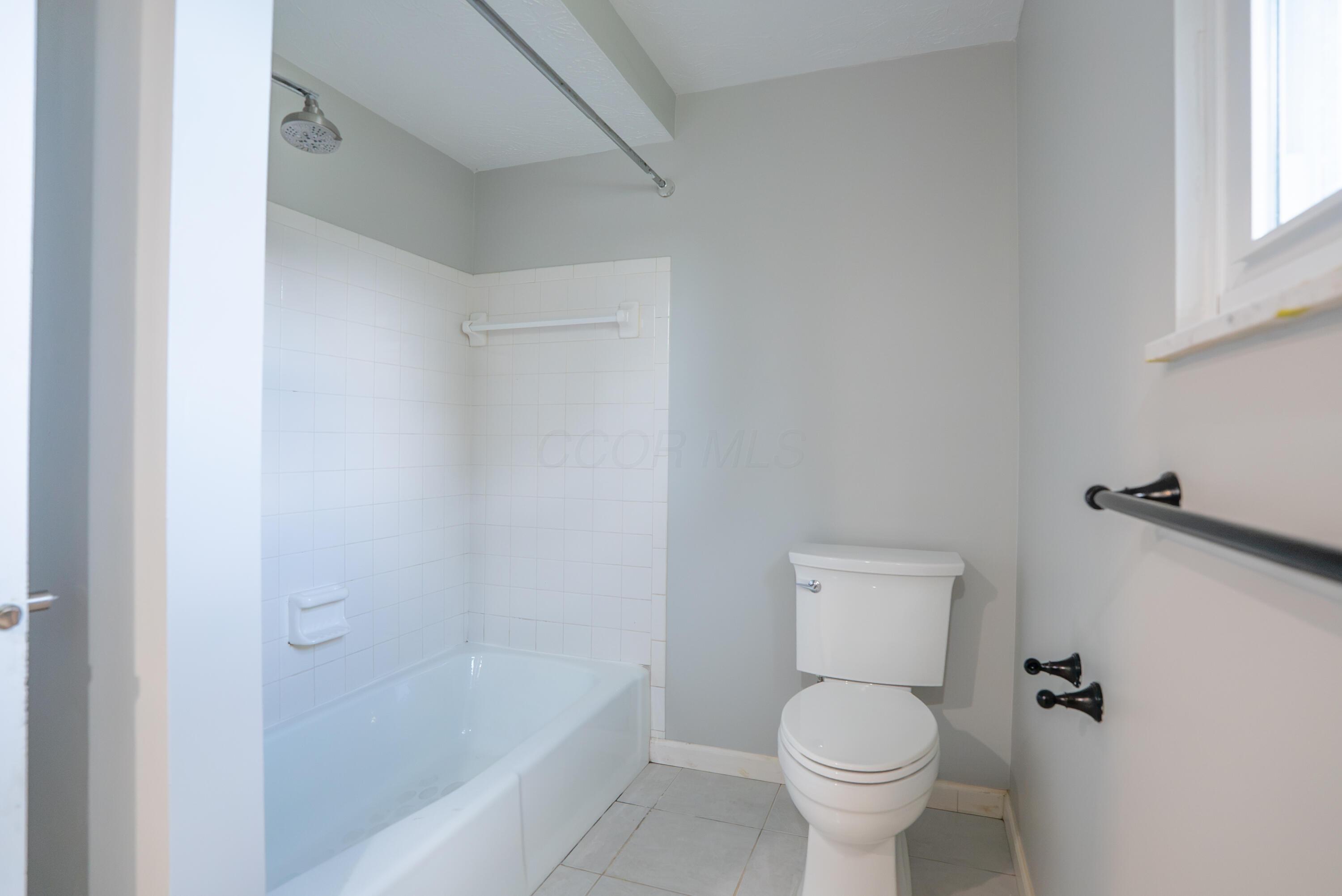 13182 Summerfield Way Property Photo 32