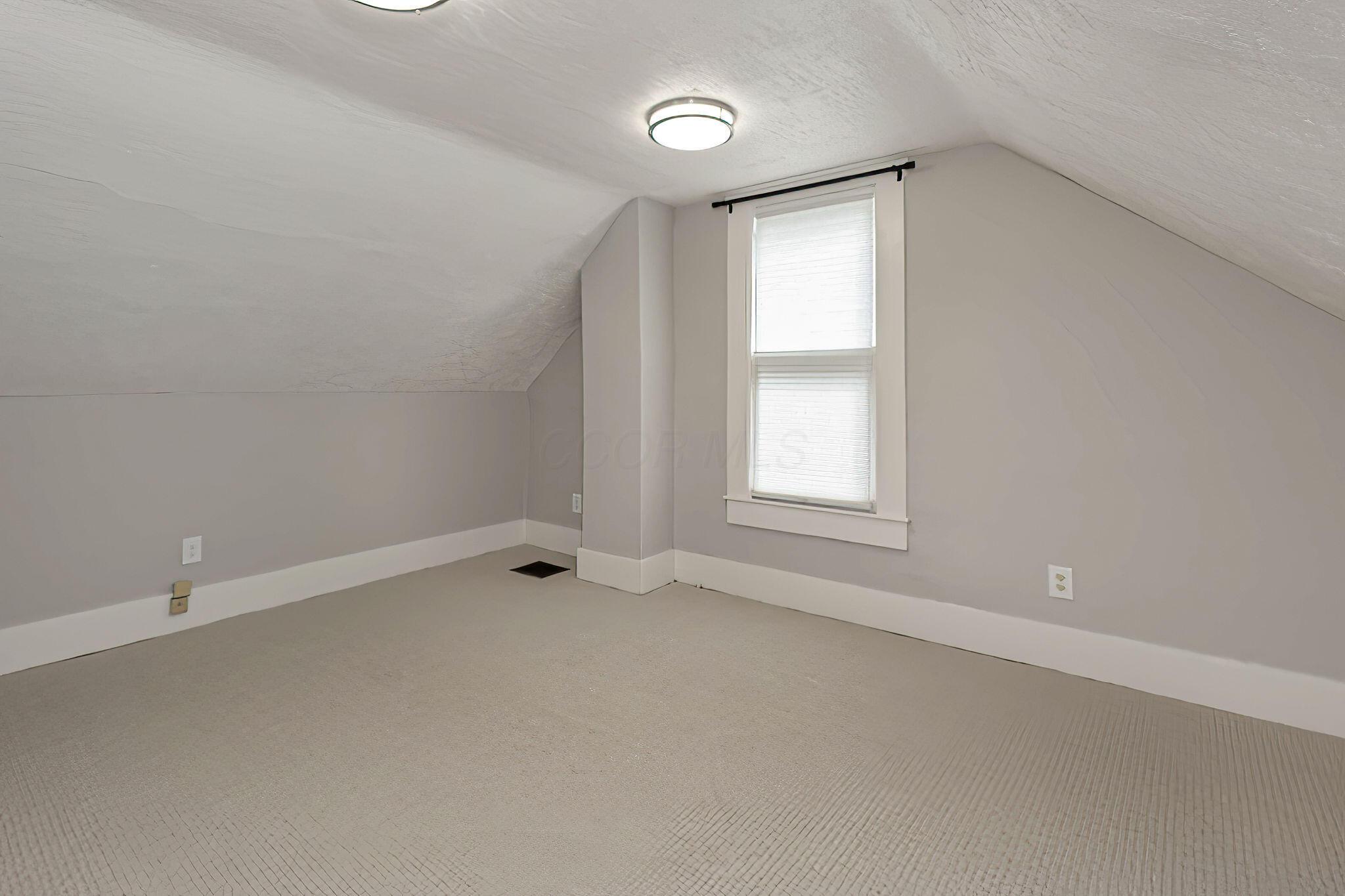 110 Concord Place Property Photo 19
