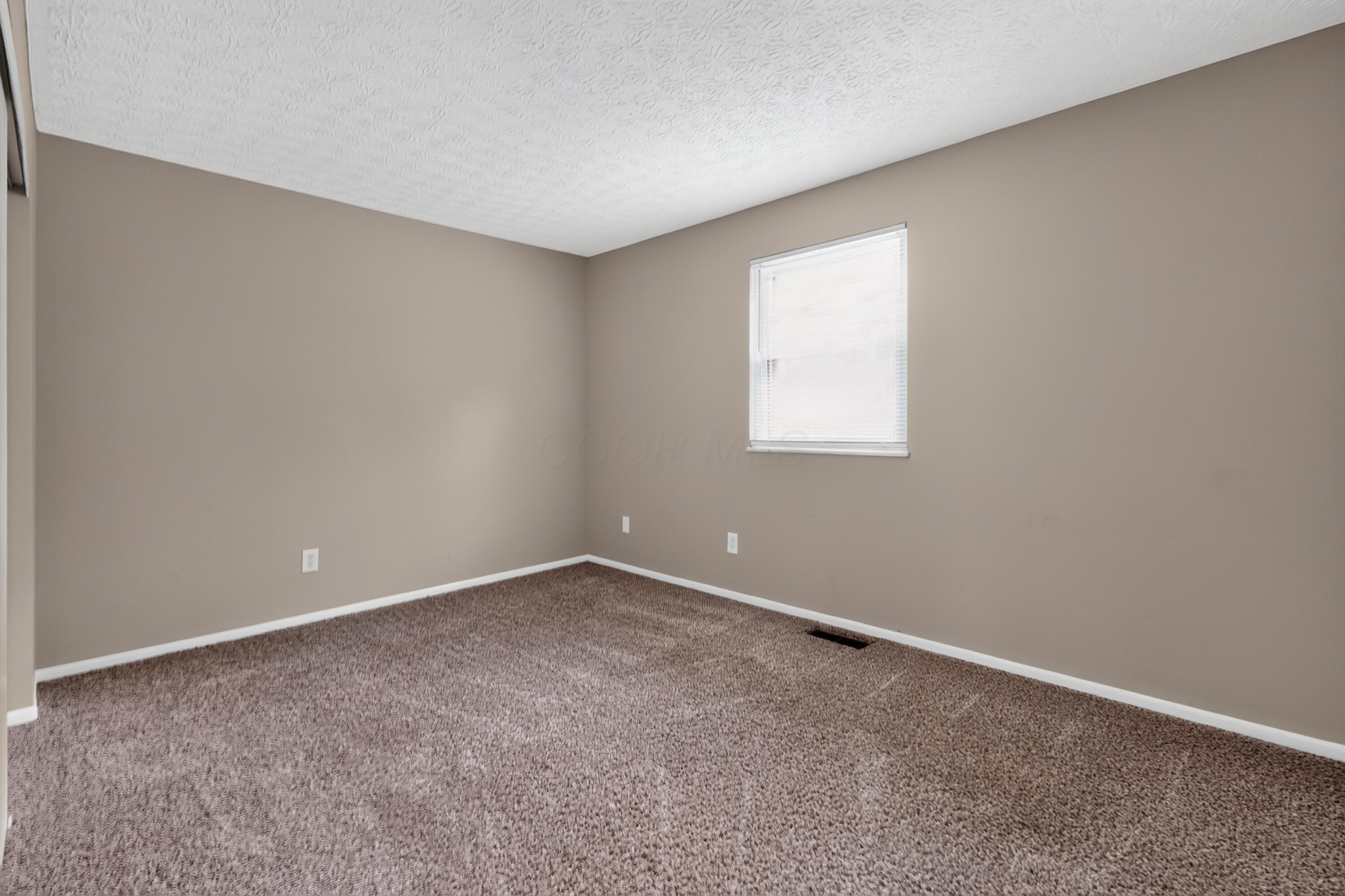 798 Orchard Glen Property Photo 21