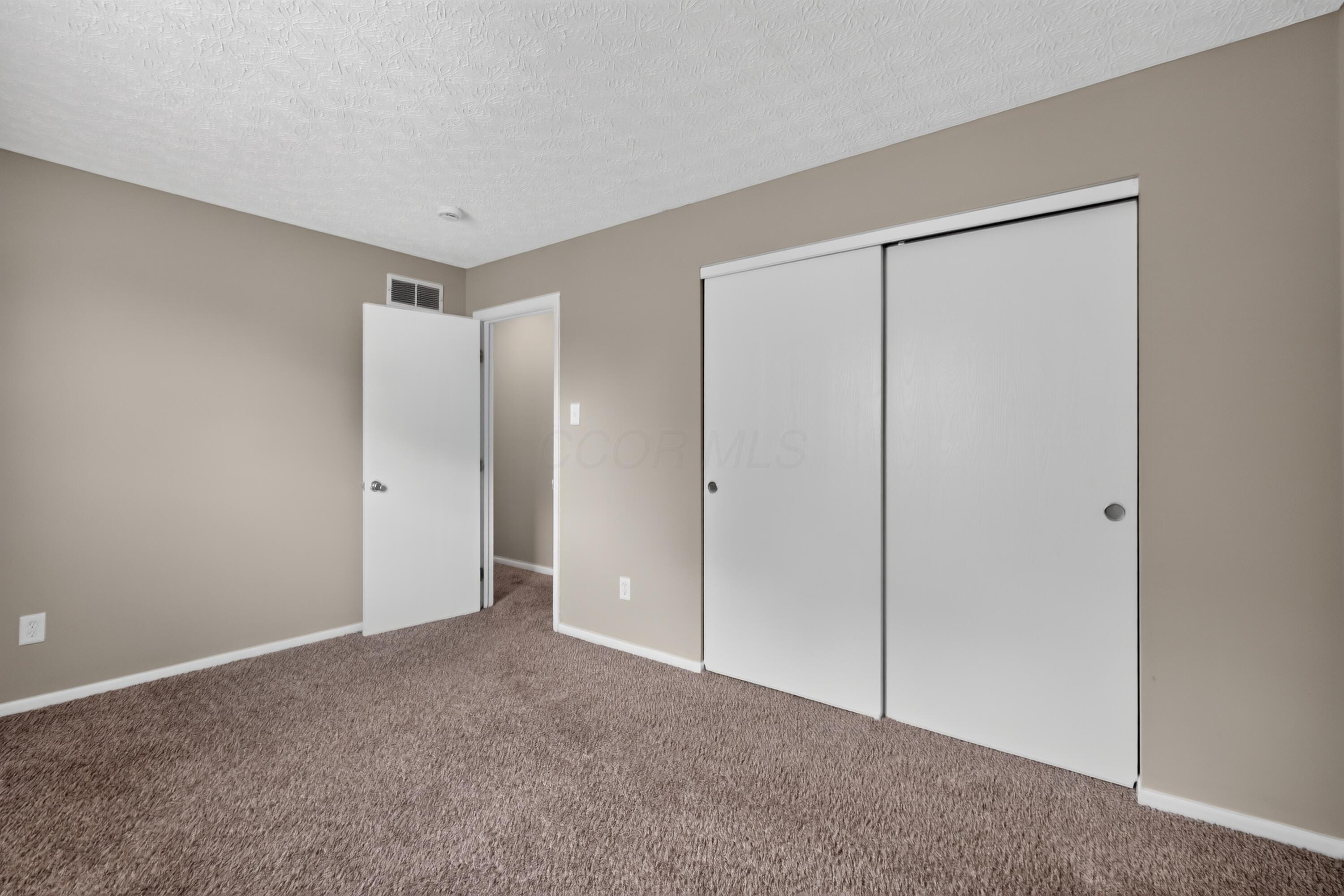 798 Orchard Glen Property Photo 22