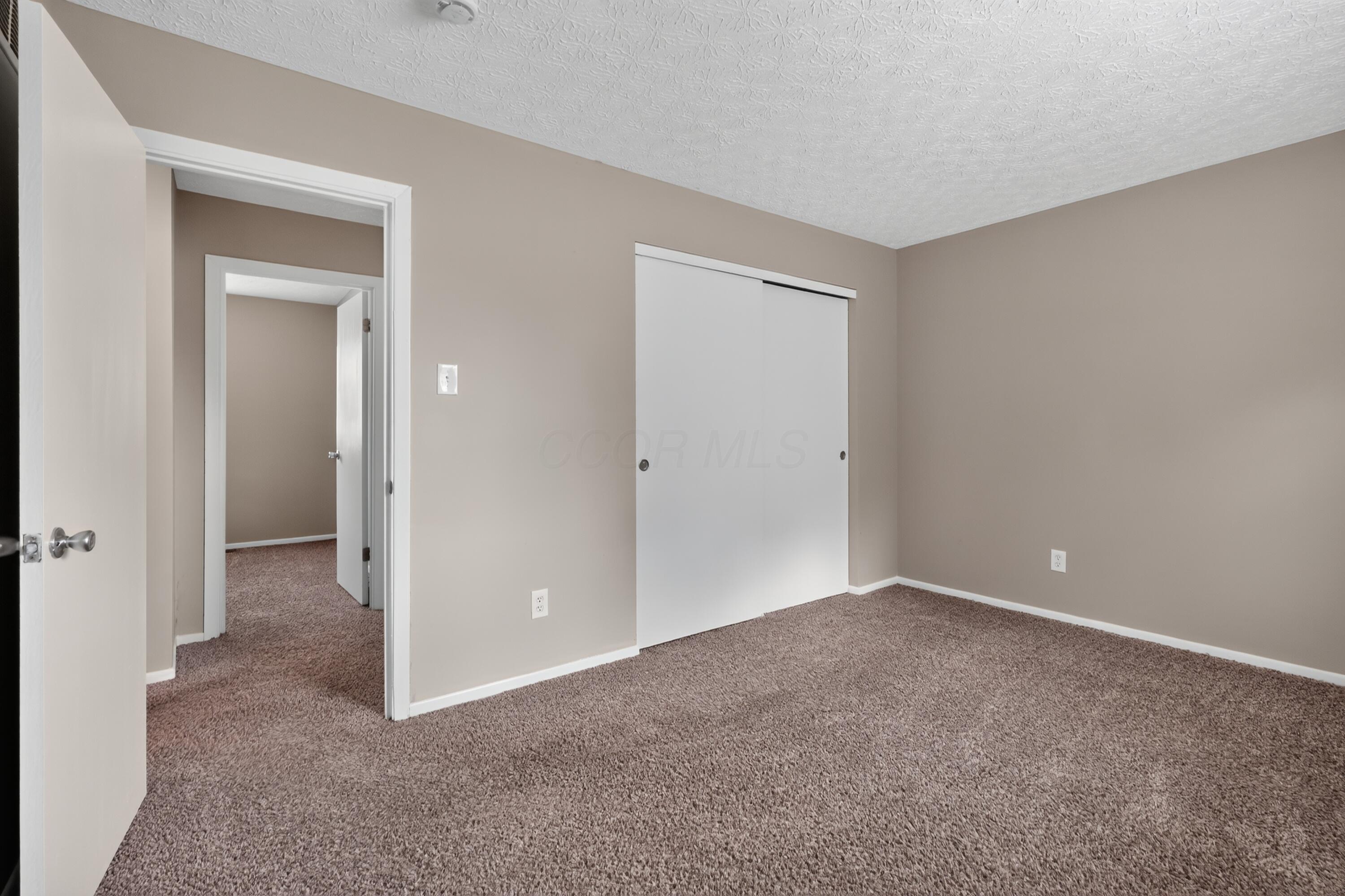 798 Orchard Glen Property Photo 28