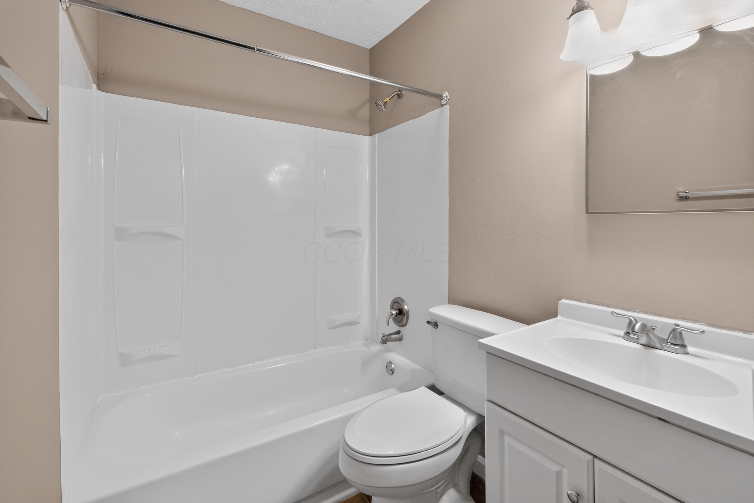 798 Orchard Glen Property Photo 31