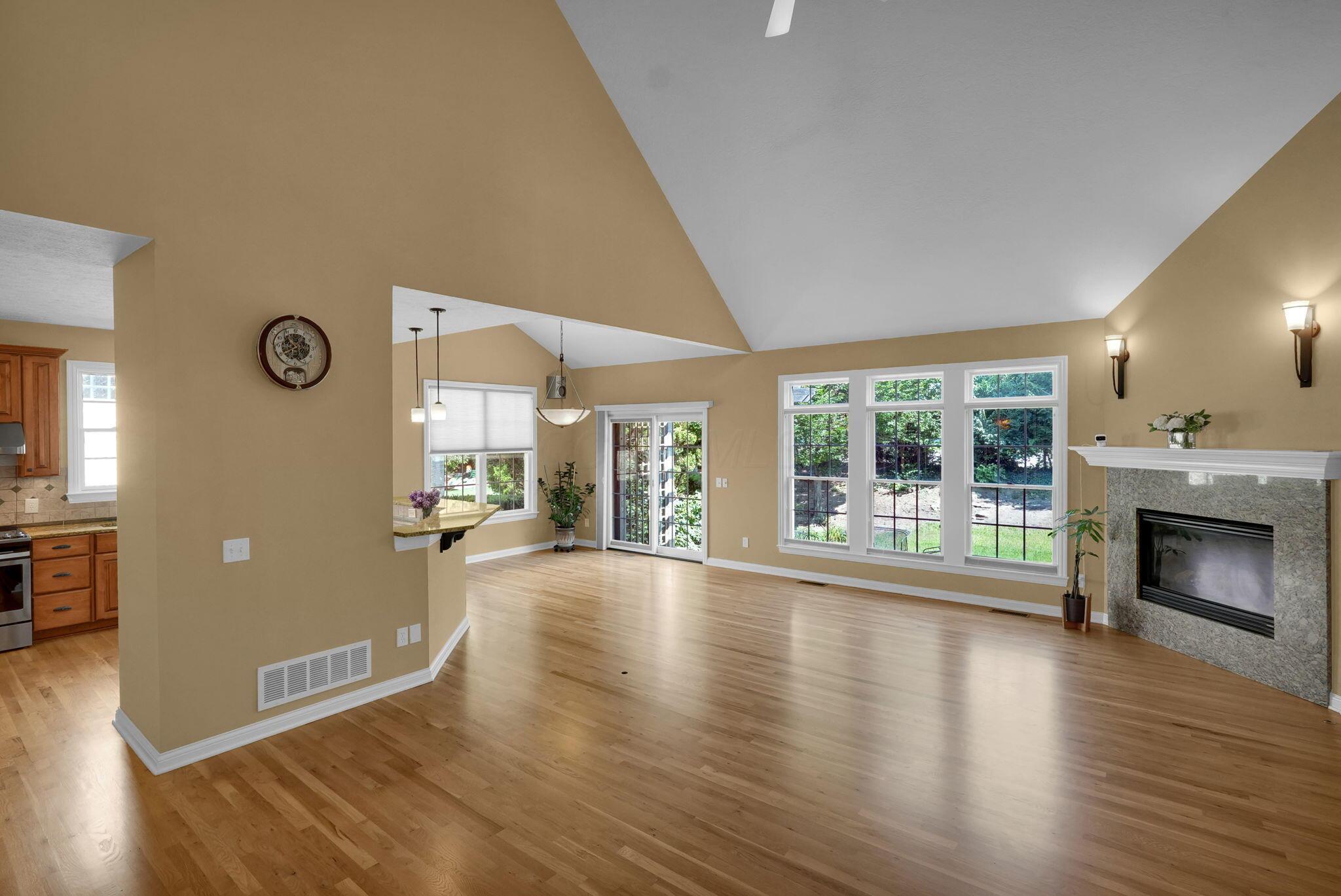 6052 Kentigern Court N Property Photo 1