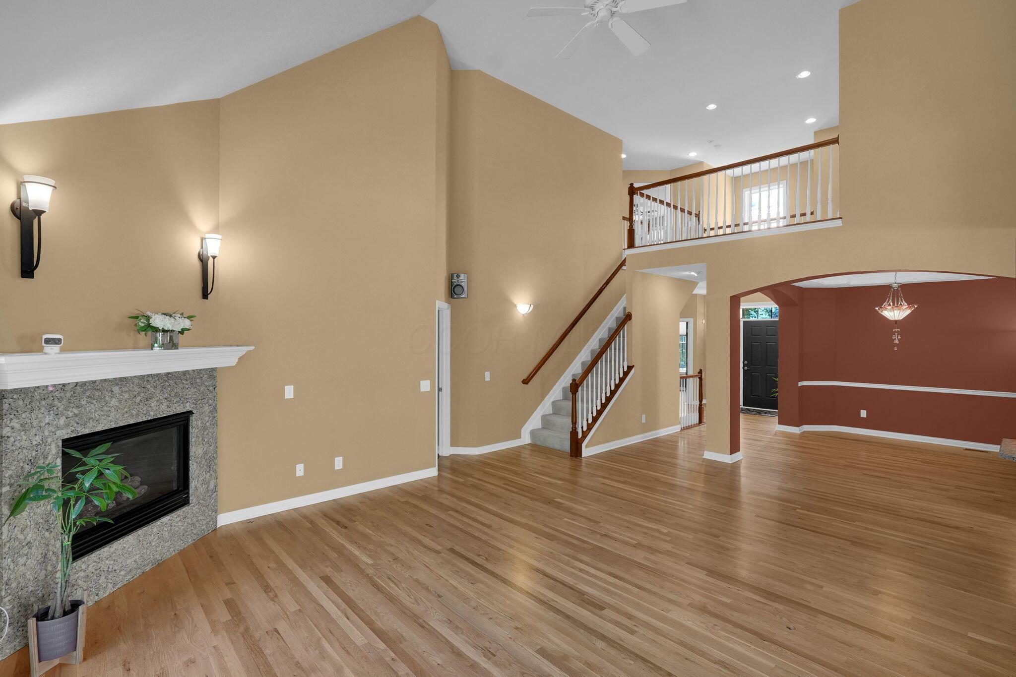 6052 Kentigern Court N Property Photo 13