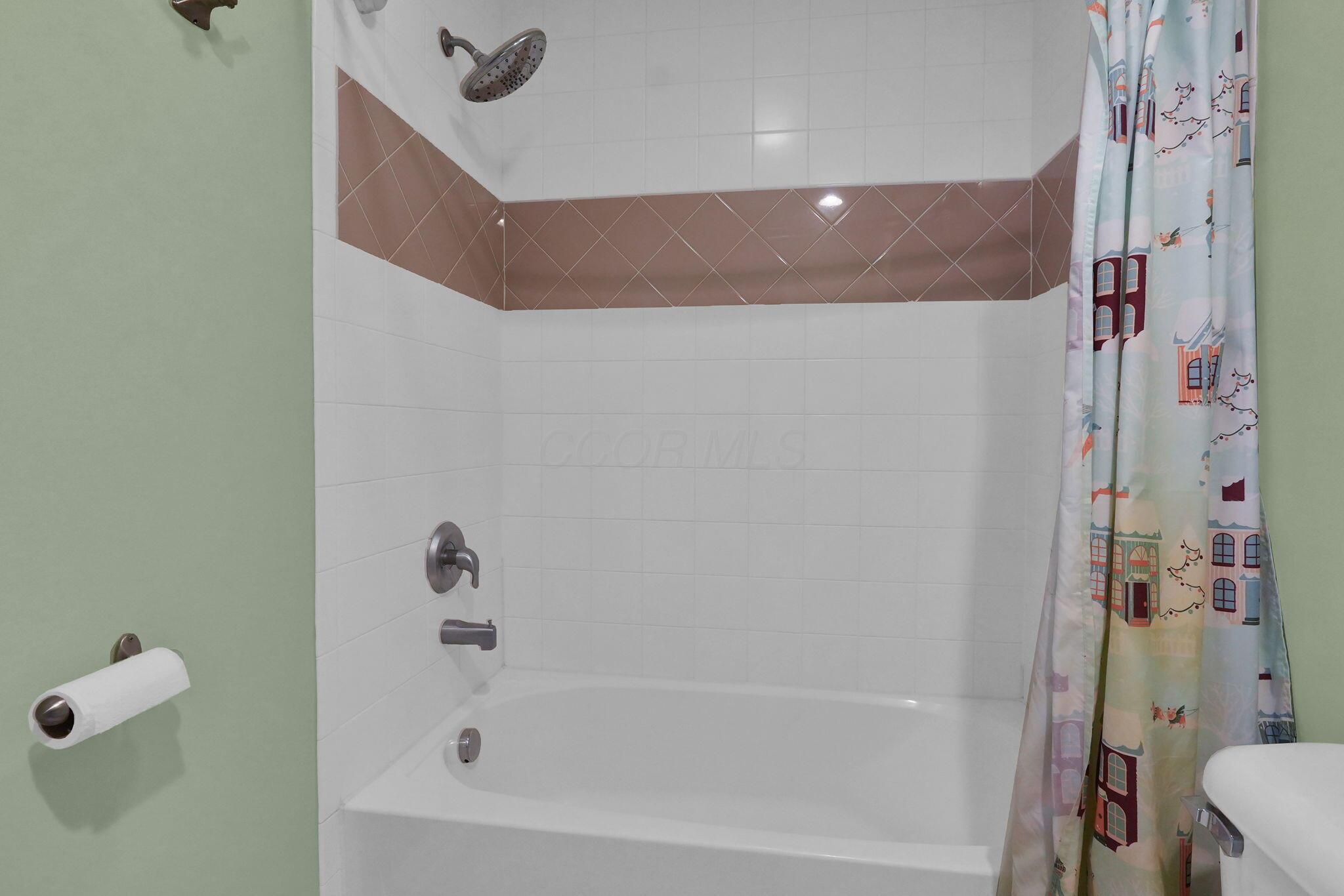 6052 Kentigern Court N Property Photo 42