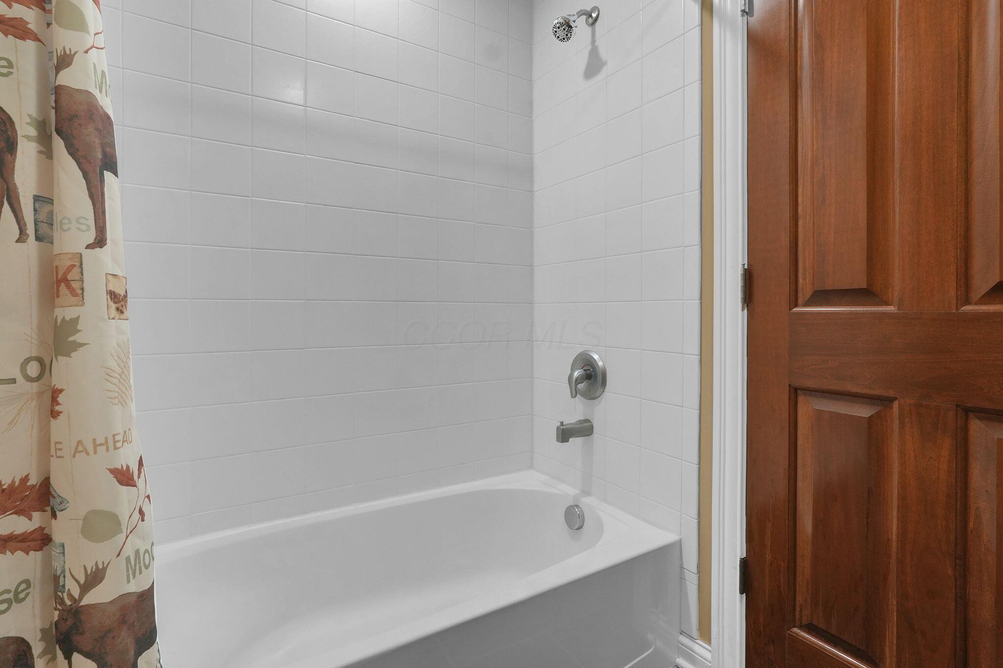 6052 Kentigern Court N Property Photo 47