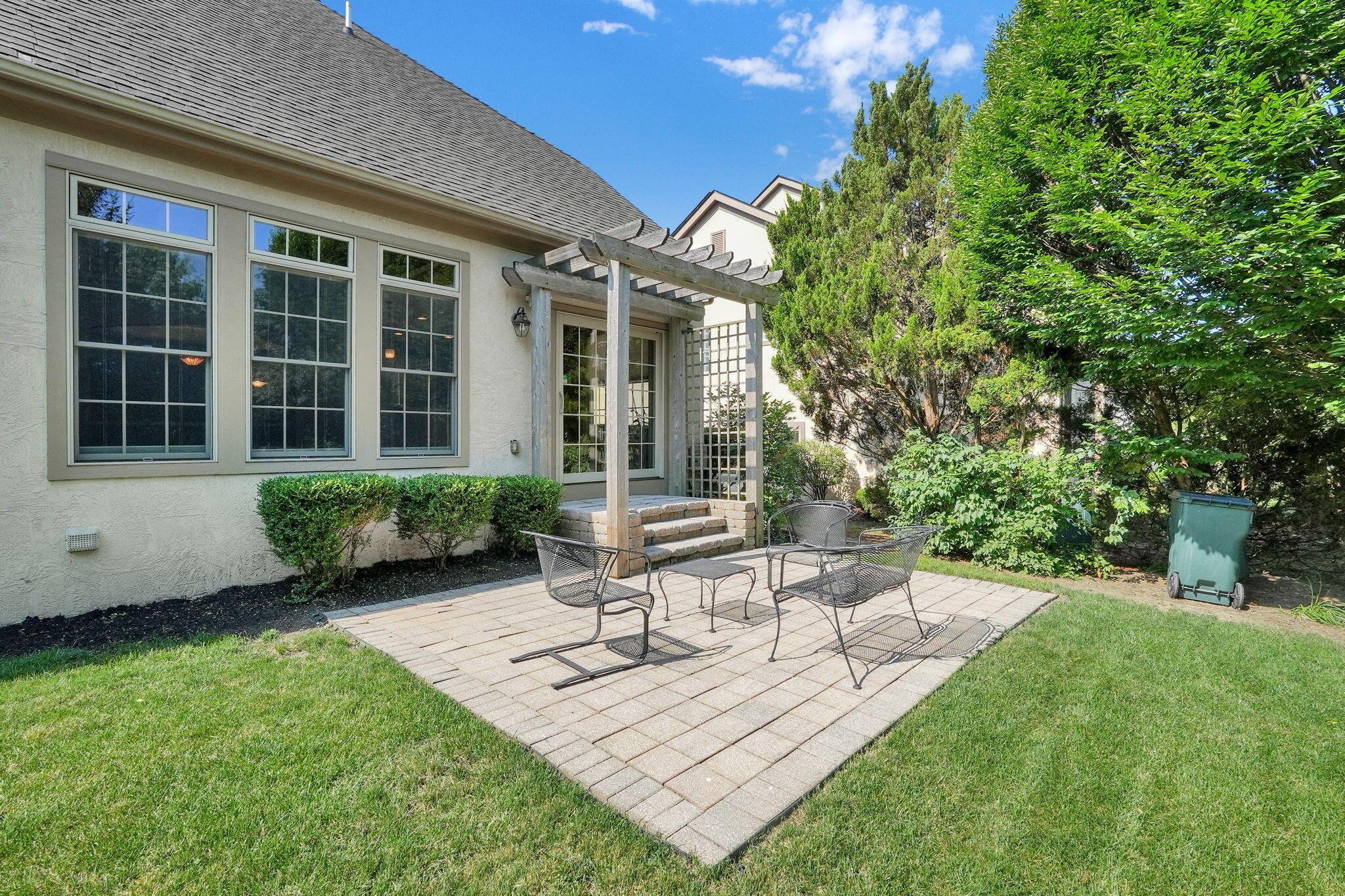 6052 Kentigern Court N Property Photo 57