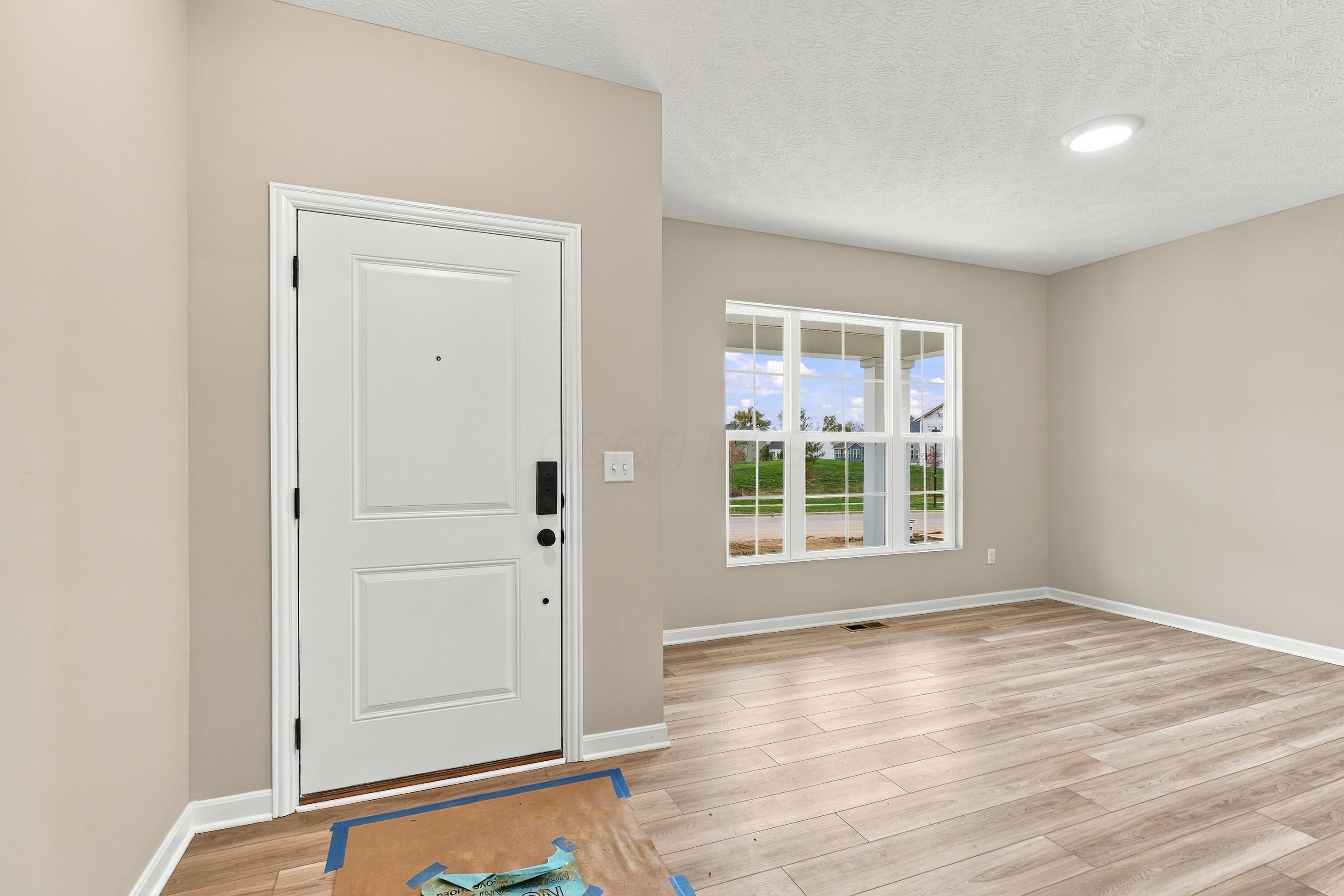 47 Englewood Road Property Photo 8