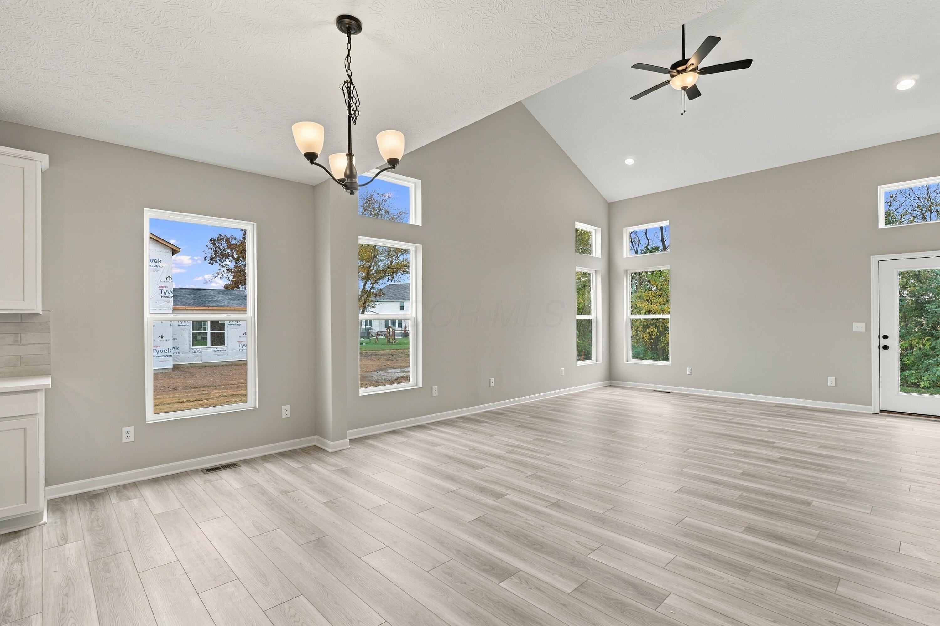 47 Englewood Road Property Photo 18
