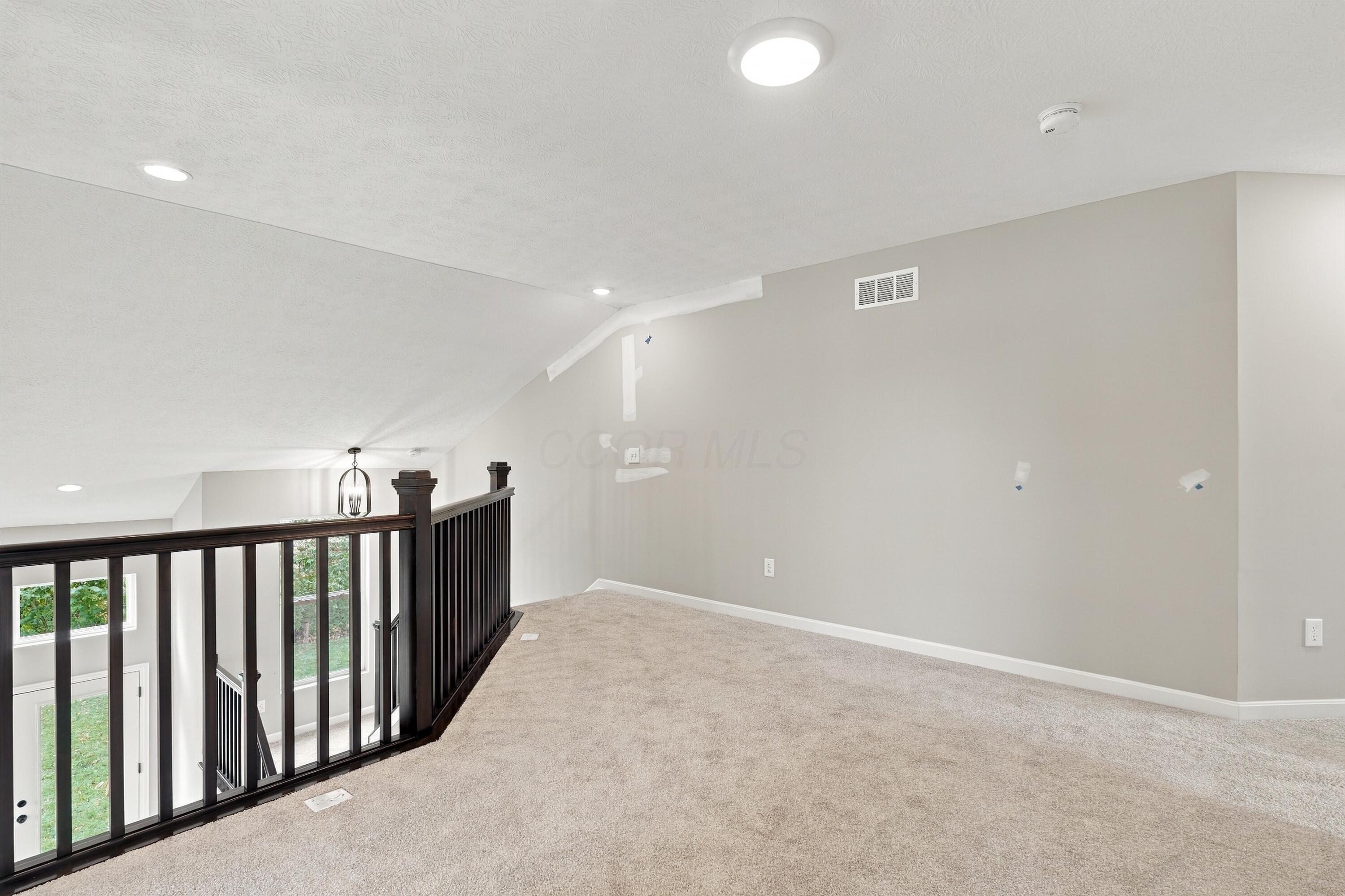 47 Englewood Road Property Photo 28