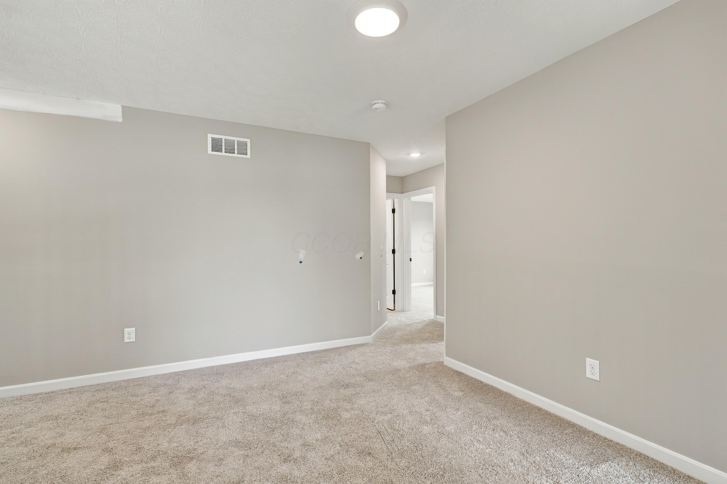 47 Englewood Road Property Photo 29
