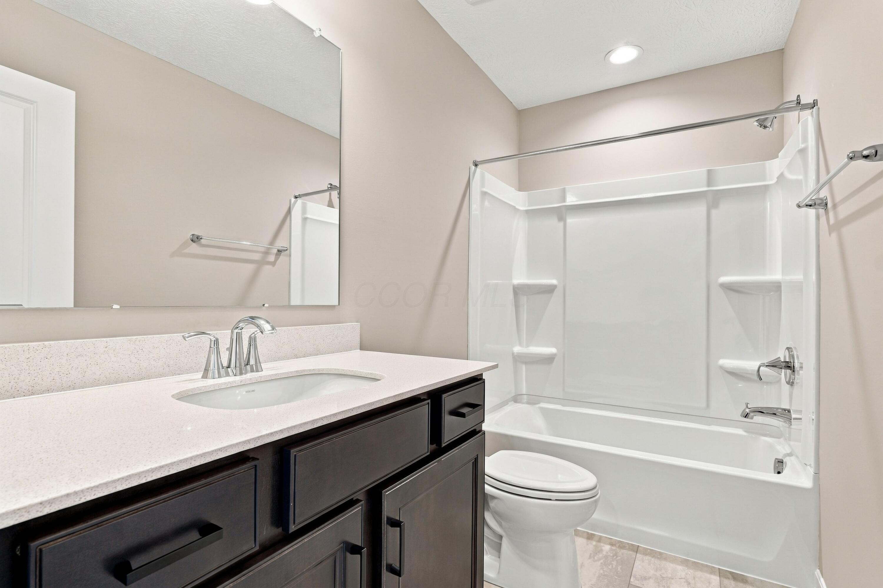 47 Englewood Road Property Photo 36