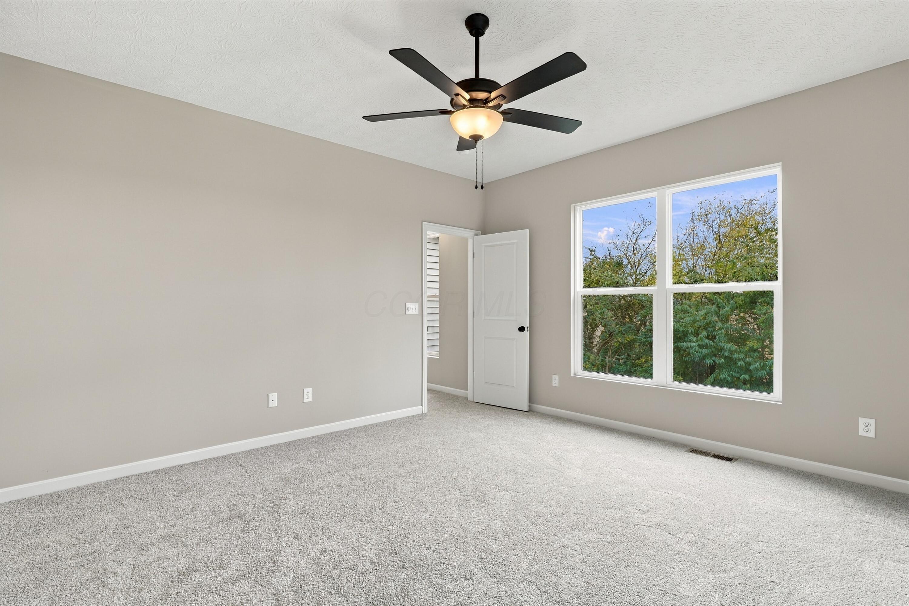 47 Englewood Road Property Photo 43