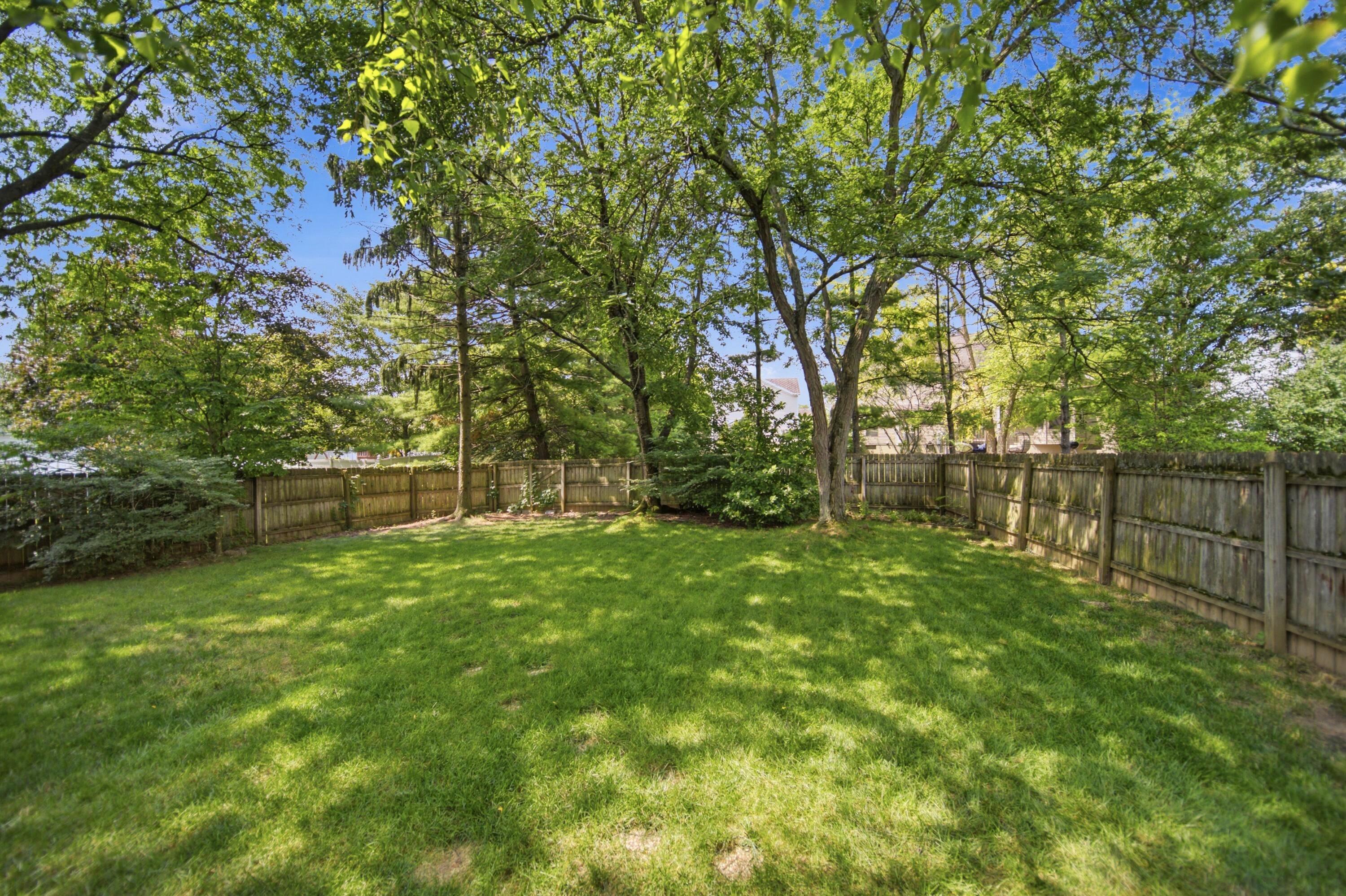 7893 Leaview Drive Property Photo 20