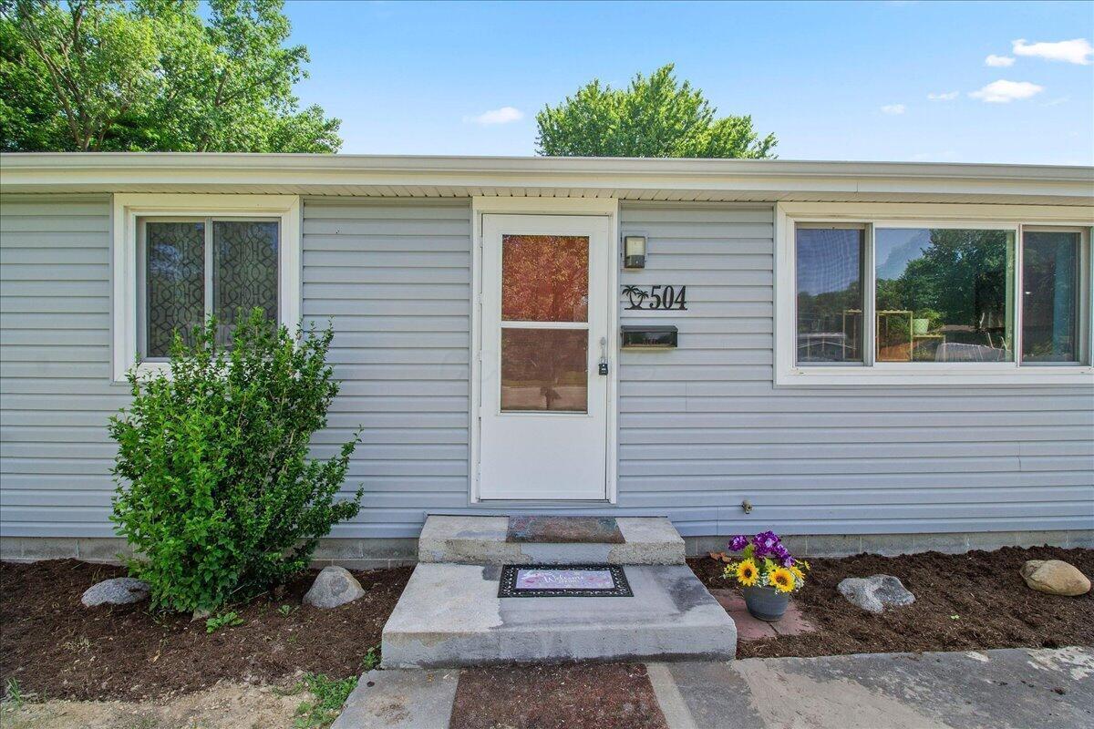 504 Jefferson Court Property Photo 4