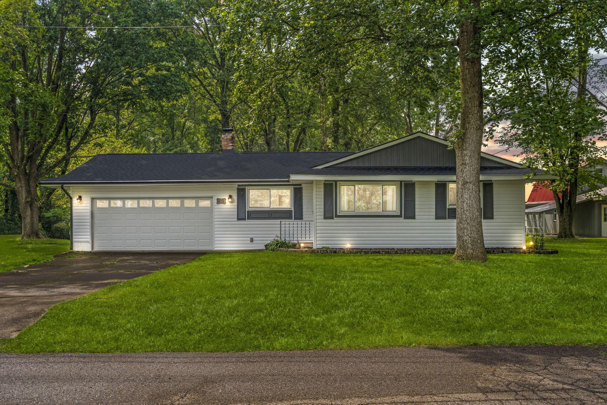115 Sands Drive Property Photo 2