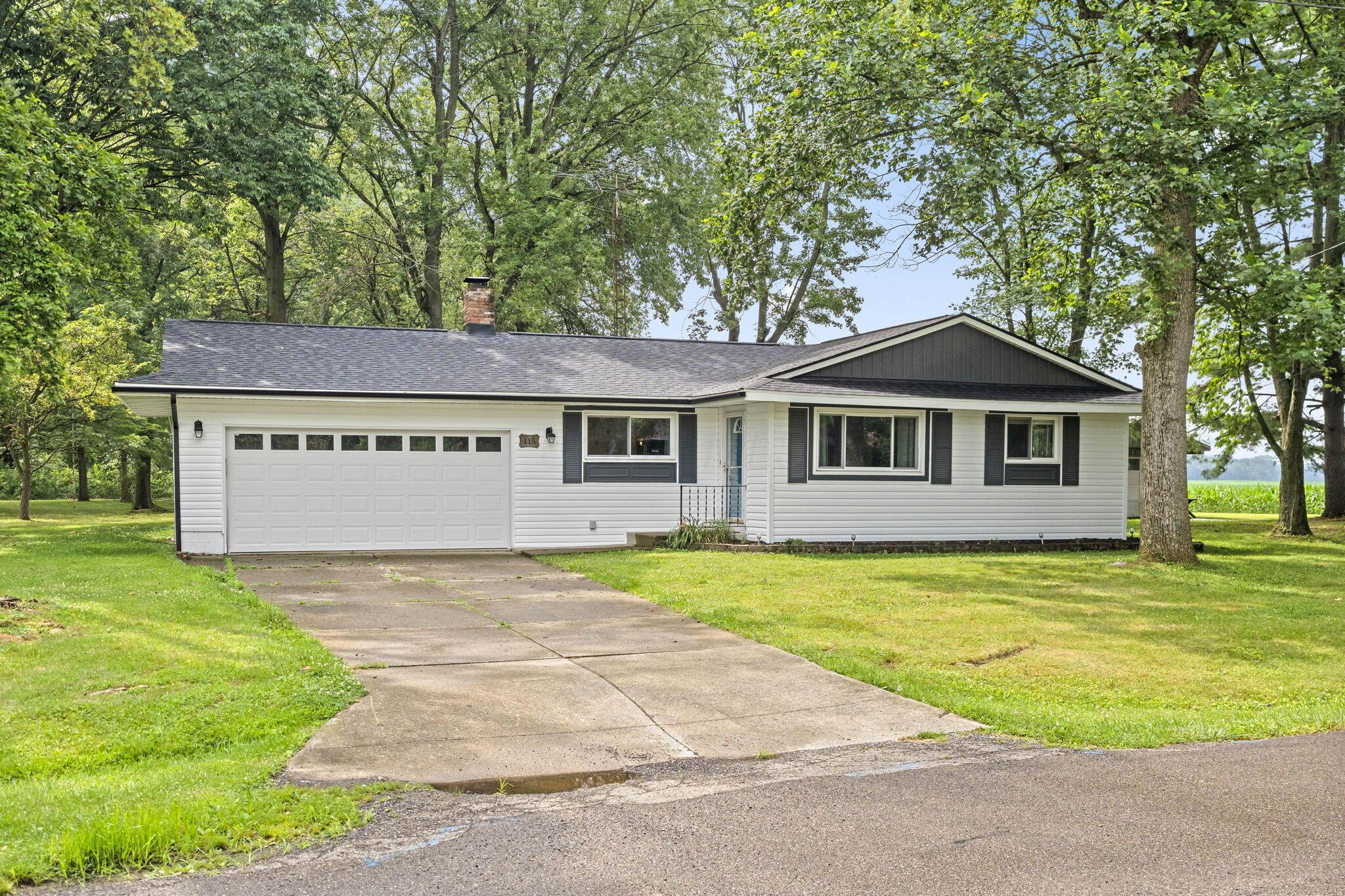 115 Sands Drive Property Photo 3