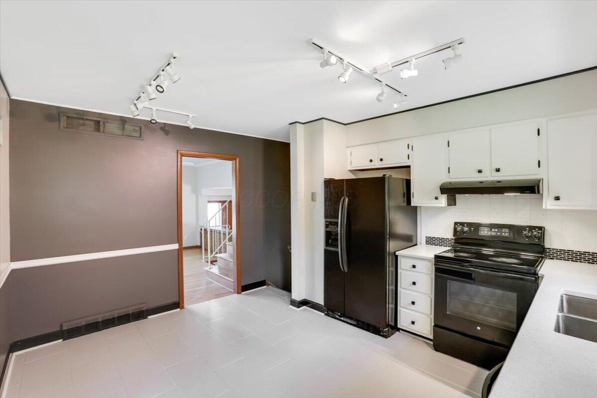 2289 Gardendale Drive Property Photo 18