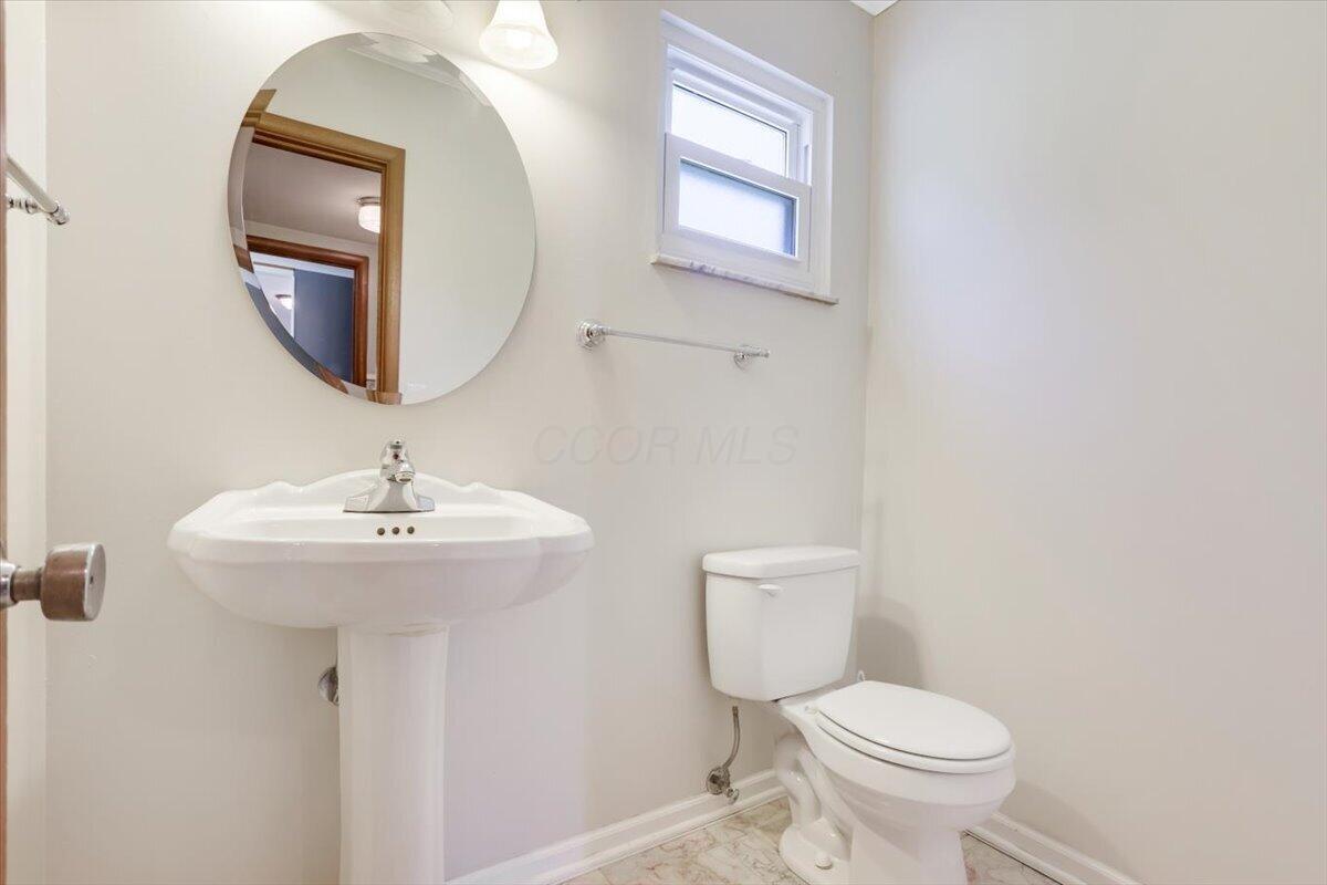 2289 Gardendale Drive Property Photo 23