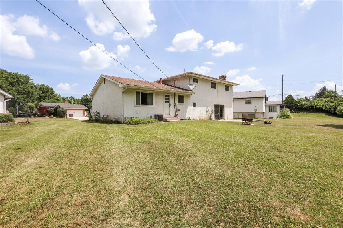 2289 Gardendale Drive Property Photo 43