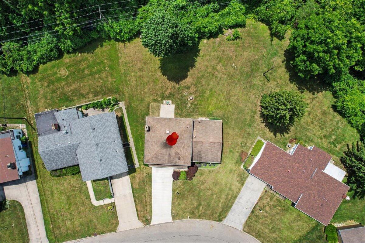 2289 Gardendale Drive Property Photo 53