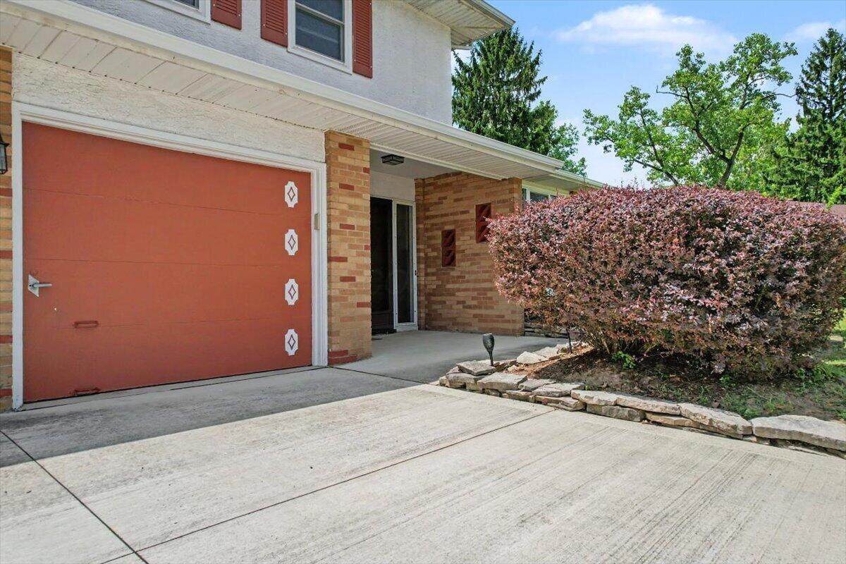 2289 Gardendale Drive Property Photo 61