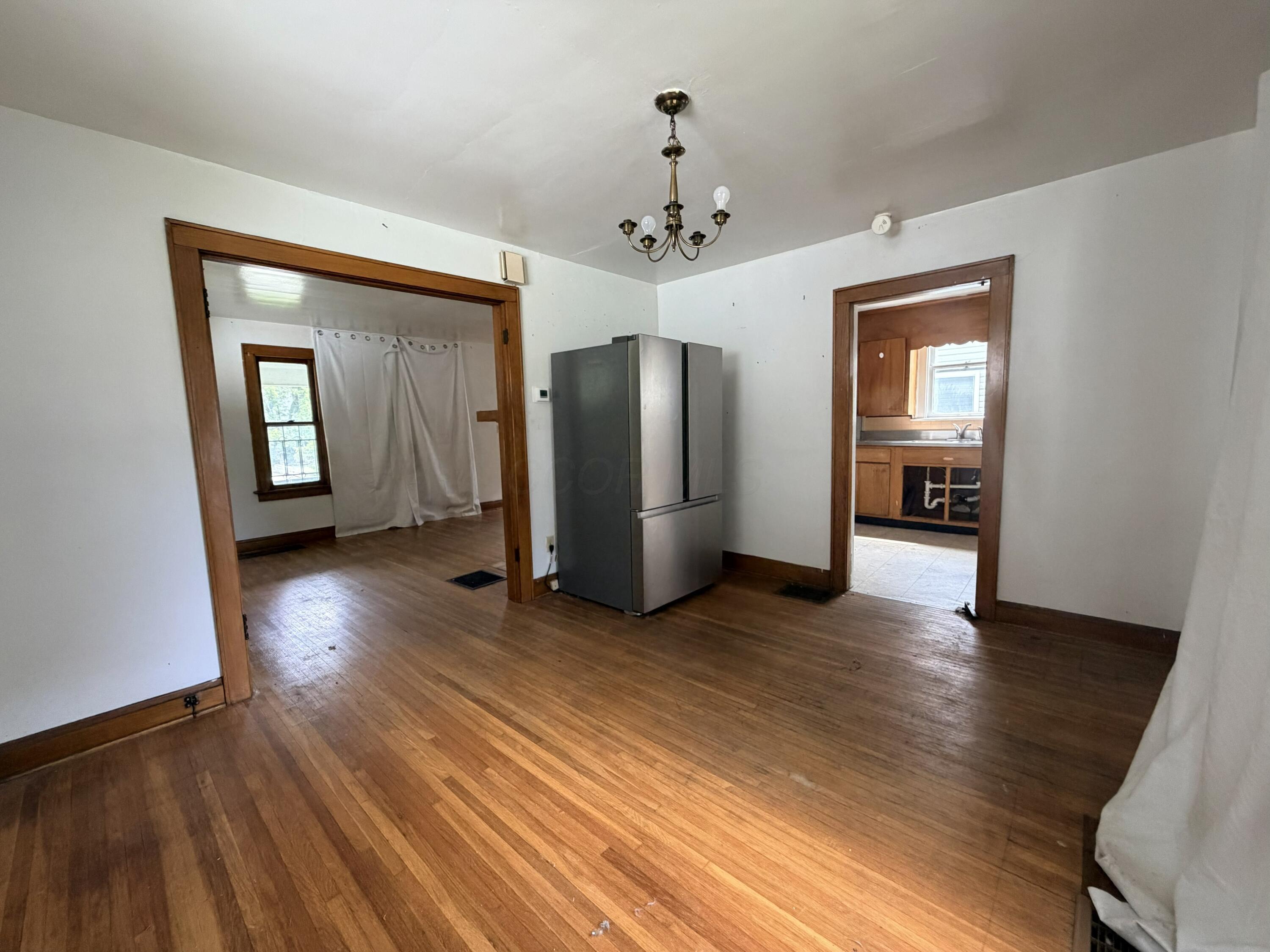1231 E 20th Avenue Property Photo 9