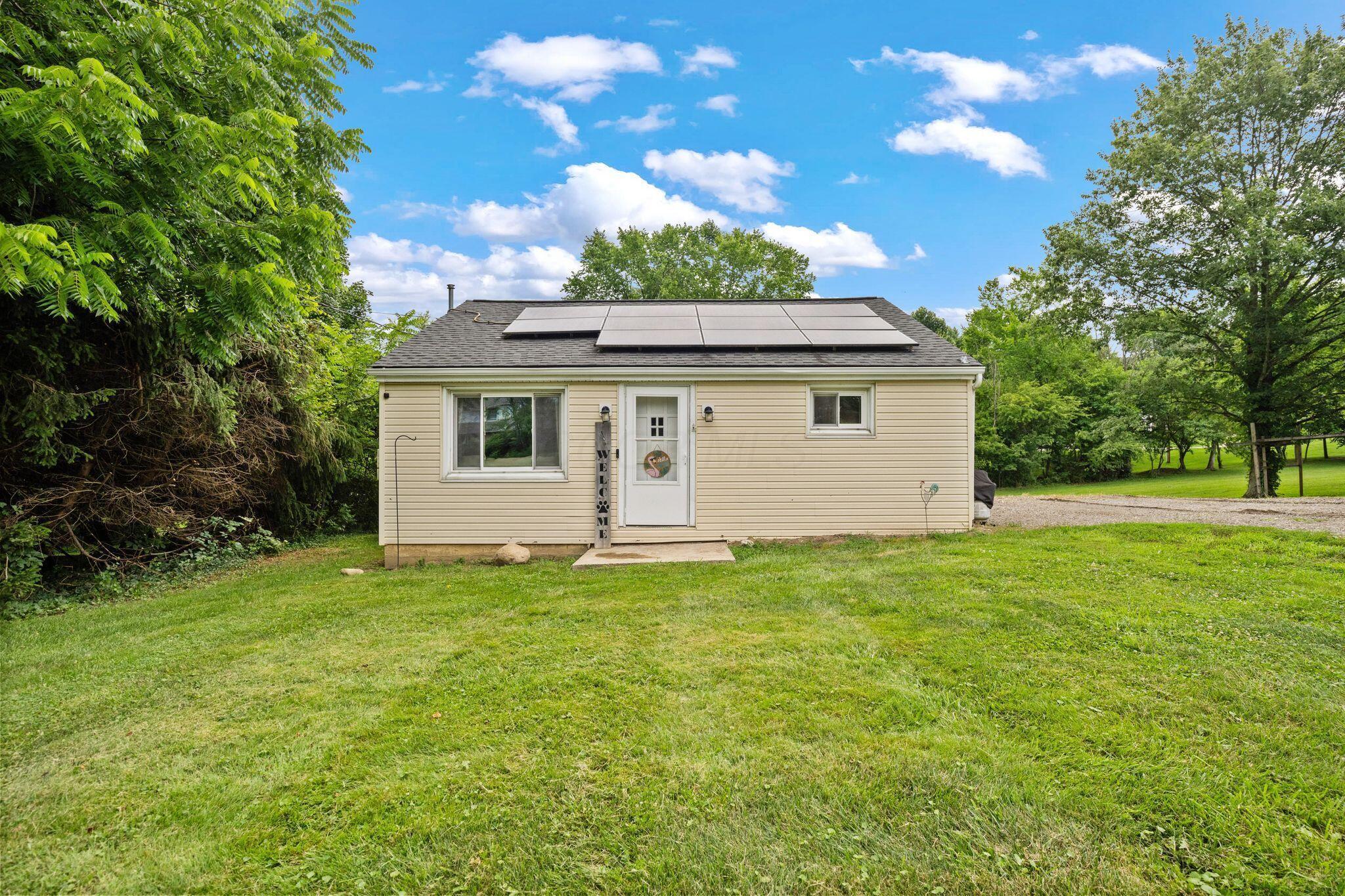1722 Blue Jay Road Property Photo 1