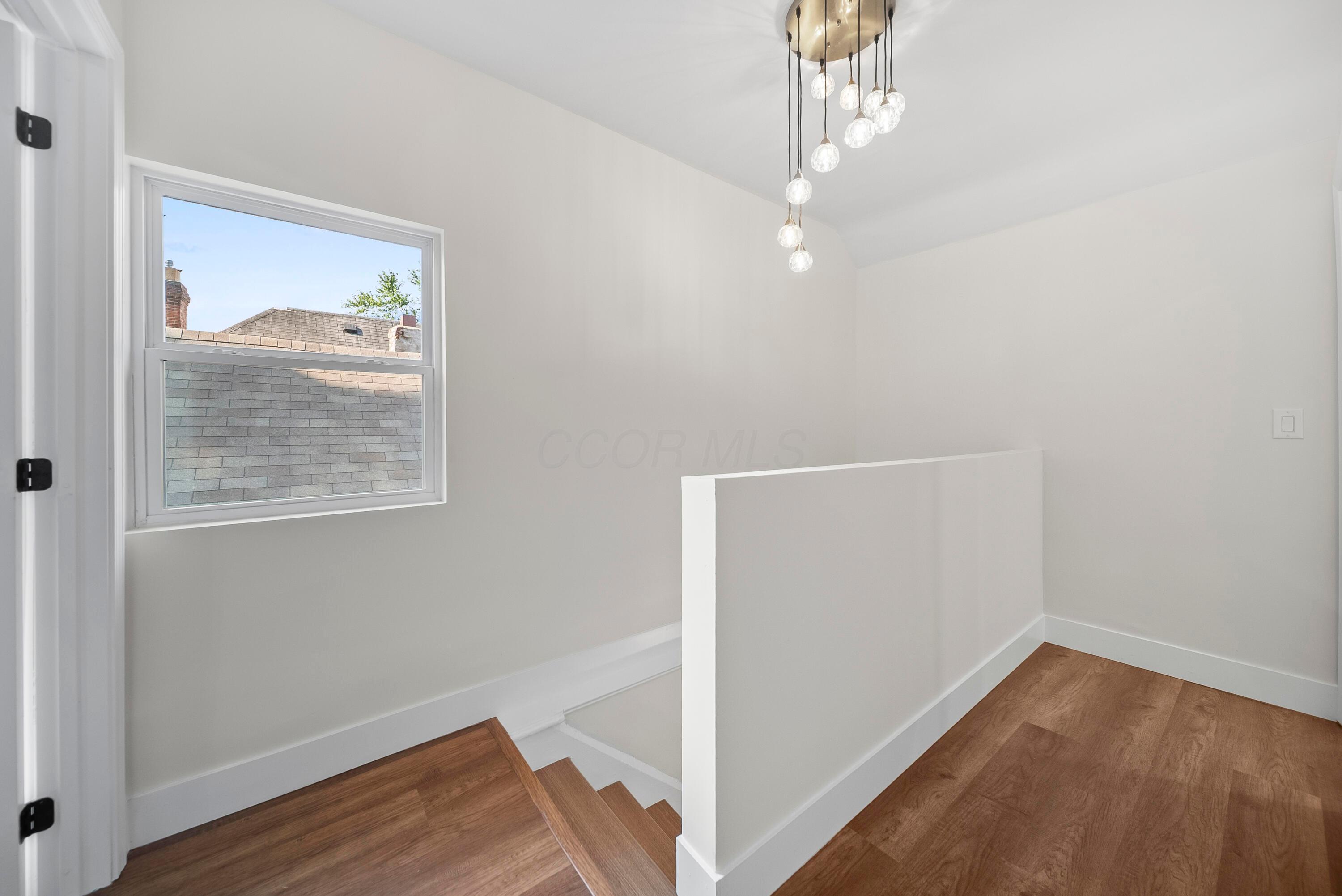 76 N Central Avenue Property Photo 20