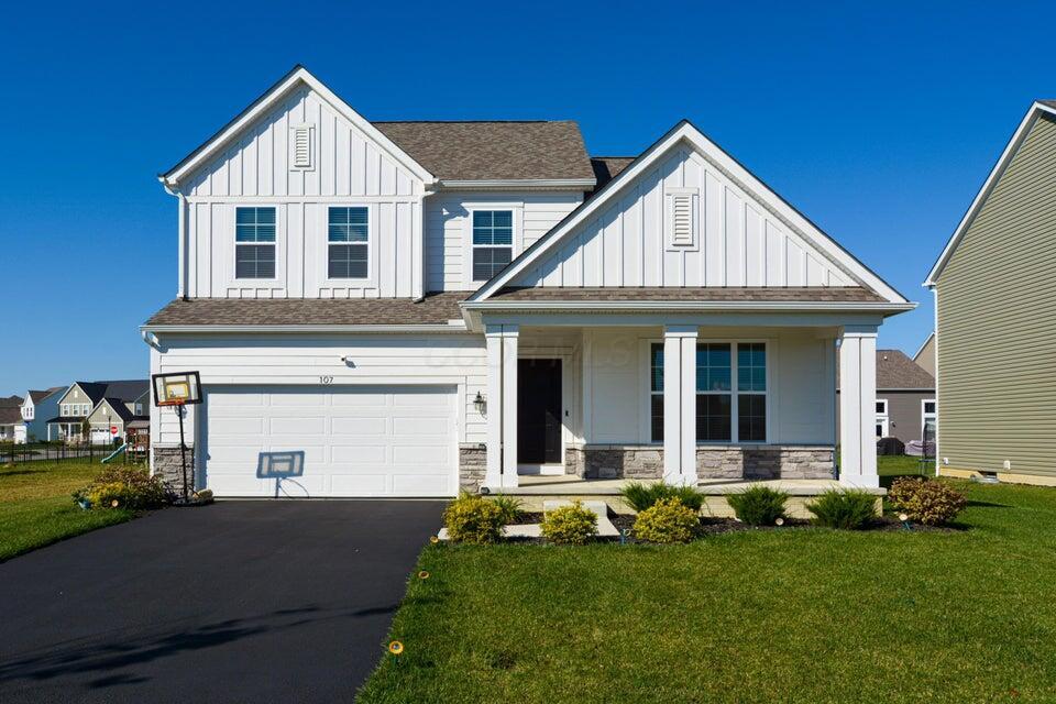 107 Silver Pine Lane Property Photo 1