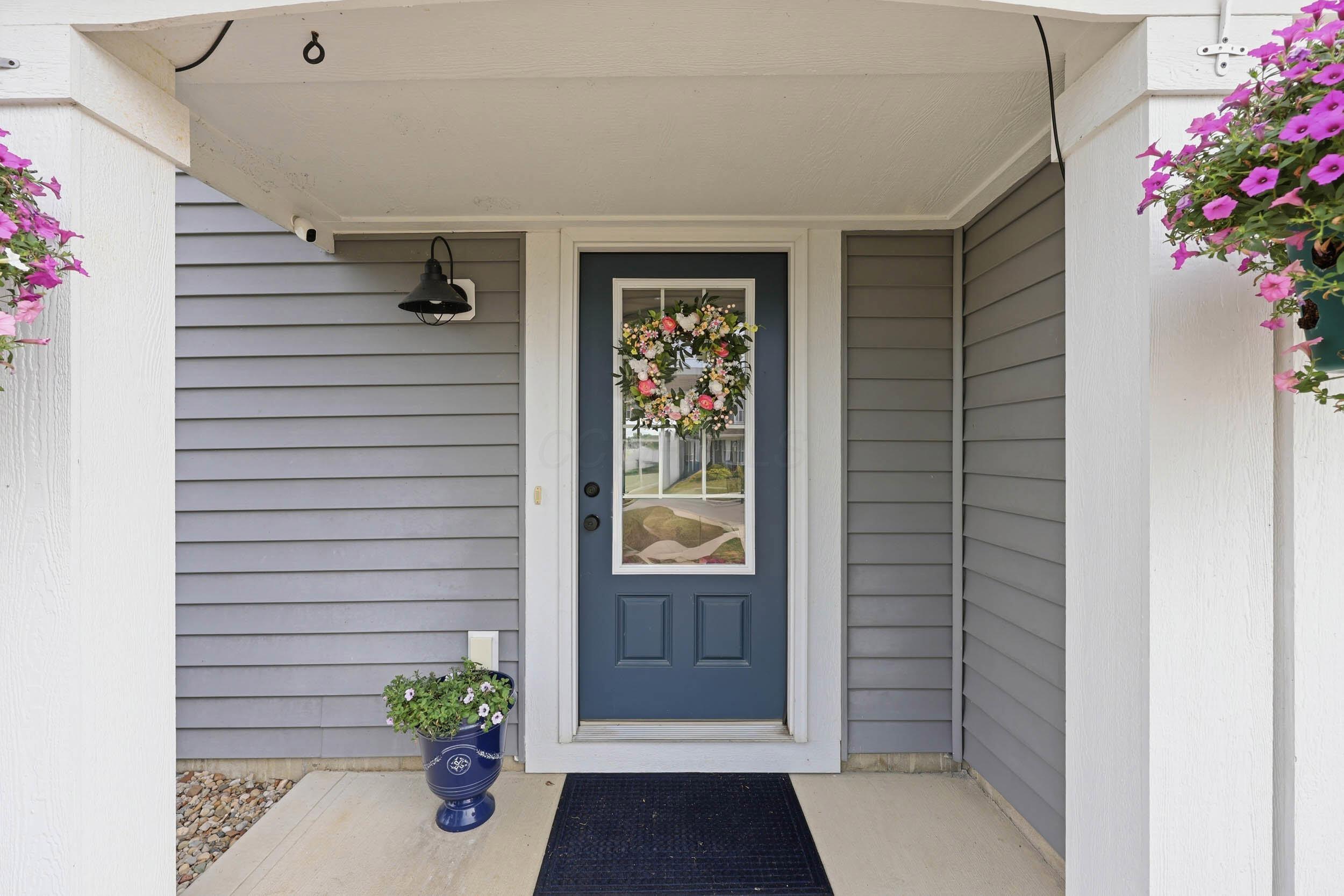 4872 Amber Crossing Drive Property Photo 5