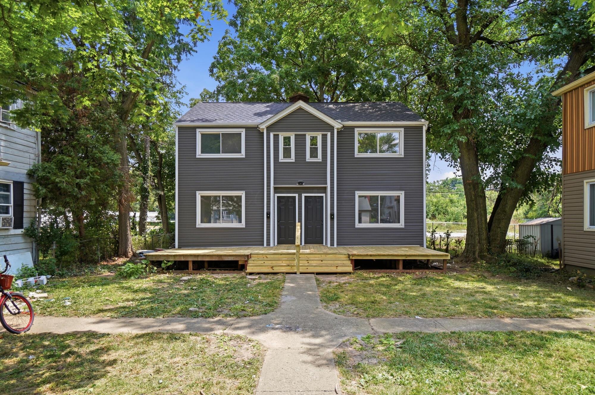 660 Rhoads Avenue, 658 Property Photo 1