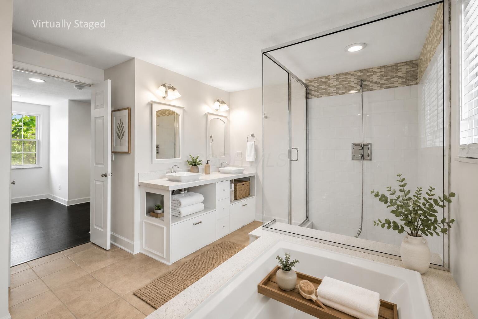 5636 Orchid Place Property Photo 6