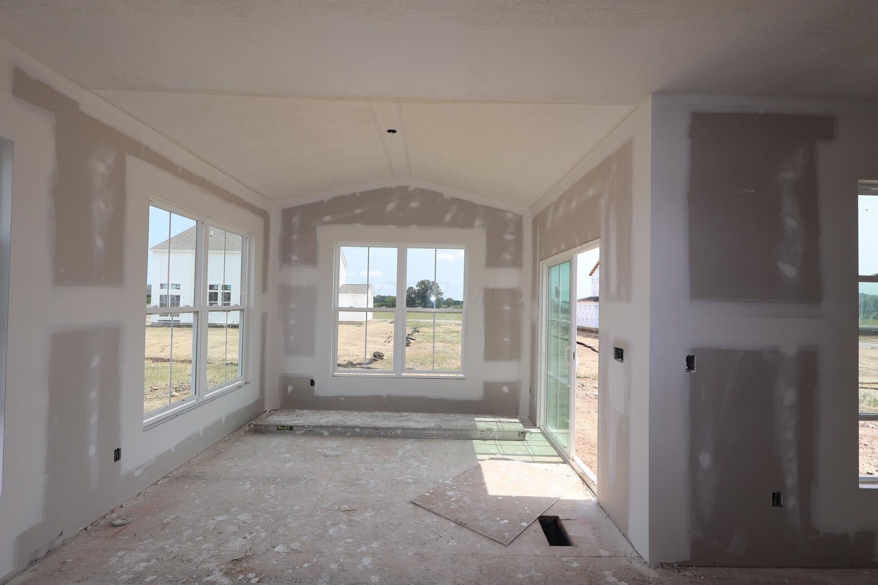 7308 Larkleaf Drive Property Photo 4