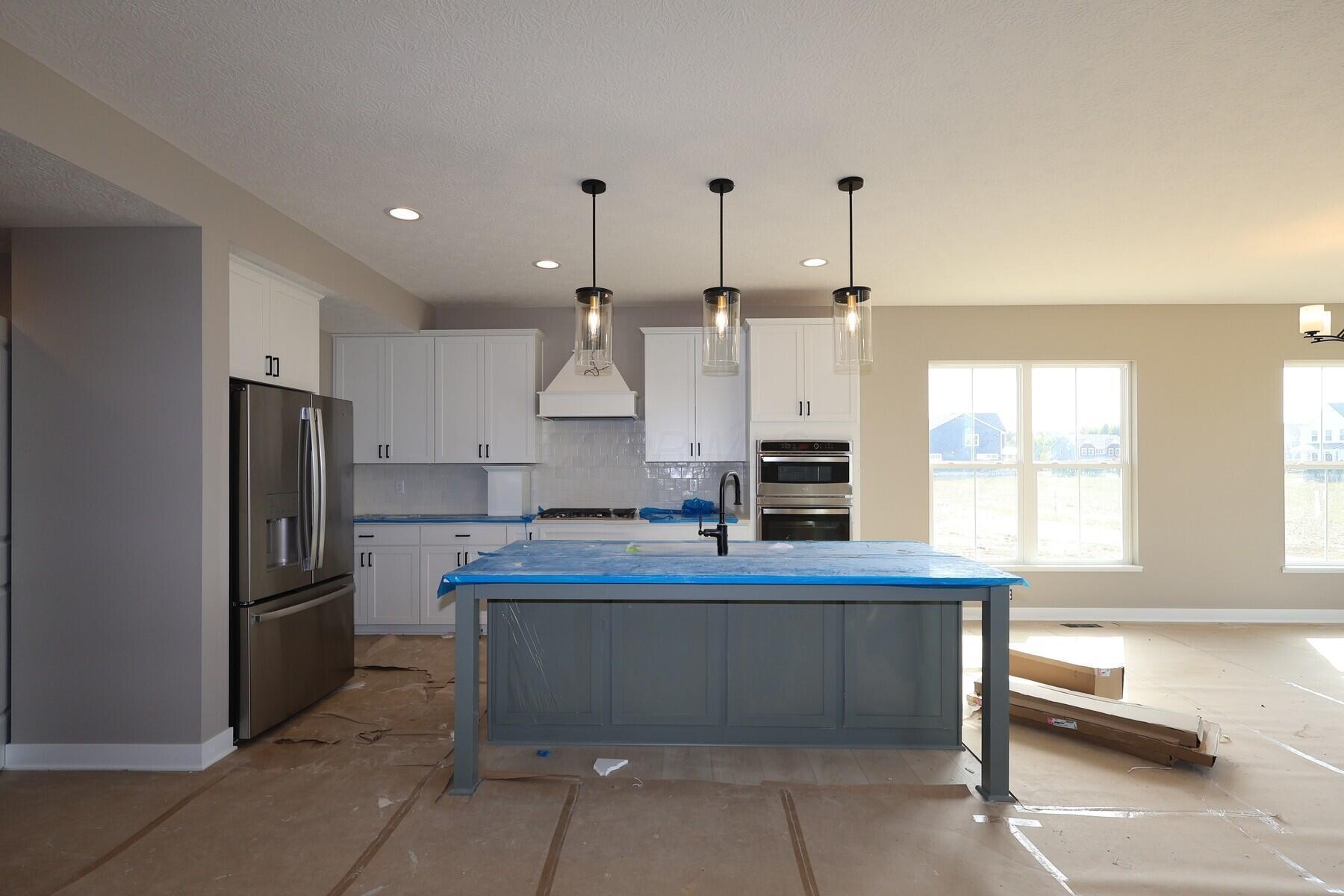 11781 Red Cedar Street Property Photo 7