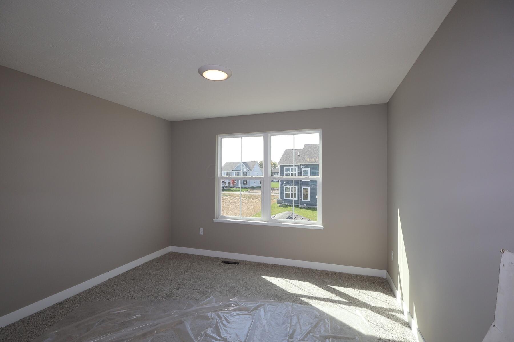 11781 Red Cedar Street Property Photo 9